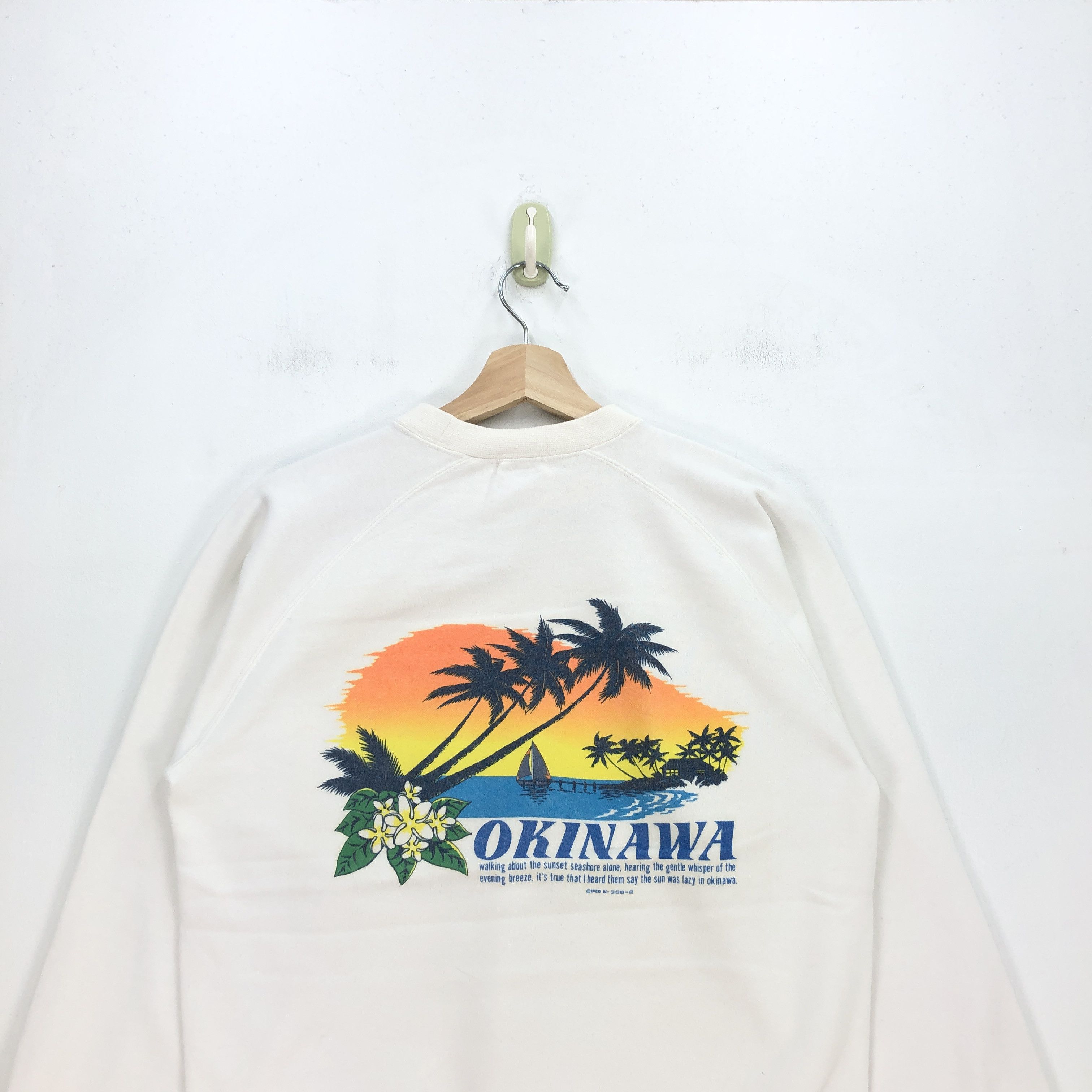 Japanese Brand × Vintage Vintage Okinawa Hawaiian Sweatshirt Shirt Sweater Jumper Size S / US 4 / IT 40 - 3 Thumbnail