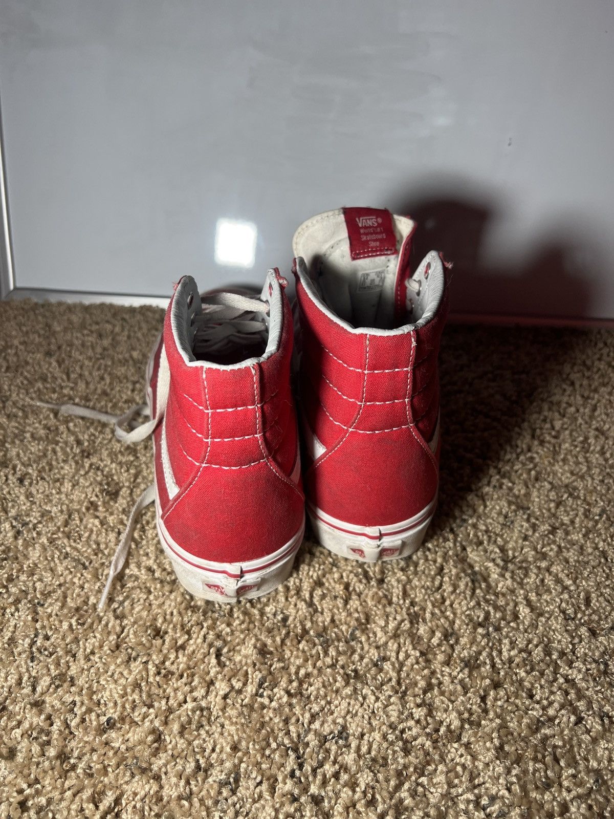 Vans Red hightop vans Size US 9 / EU 42 - 2 Thumbnail