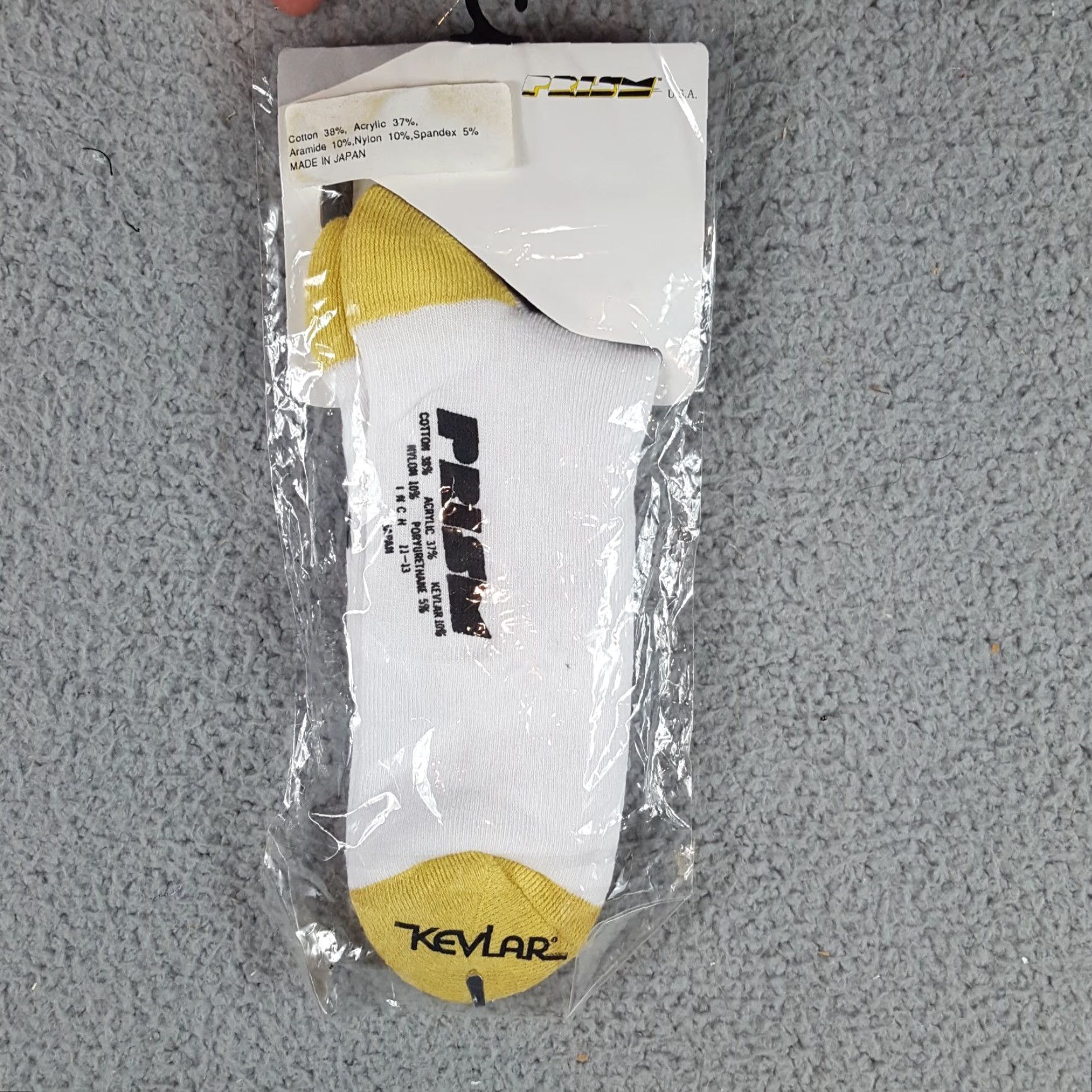Vintage VINTAGE Atomic Kelvar Socks – Men’s Crew Sock, Mid Calf, Hiking, Size 10-13, White, Made in Japan, Winter/Casual, Prism Brand Size ONE SIZE - 5 Thumbnail