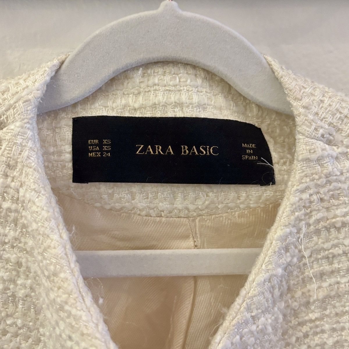 Zara Zara Women's Ivory Tweed Blazer NWOT Size XS / US 0-2 / IT 36-38 - 3 Thumbnail