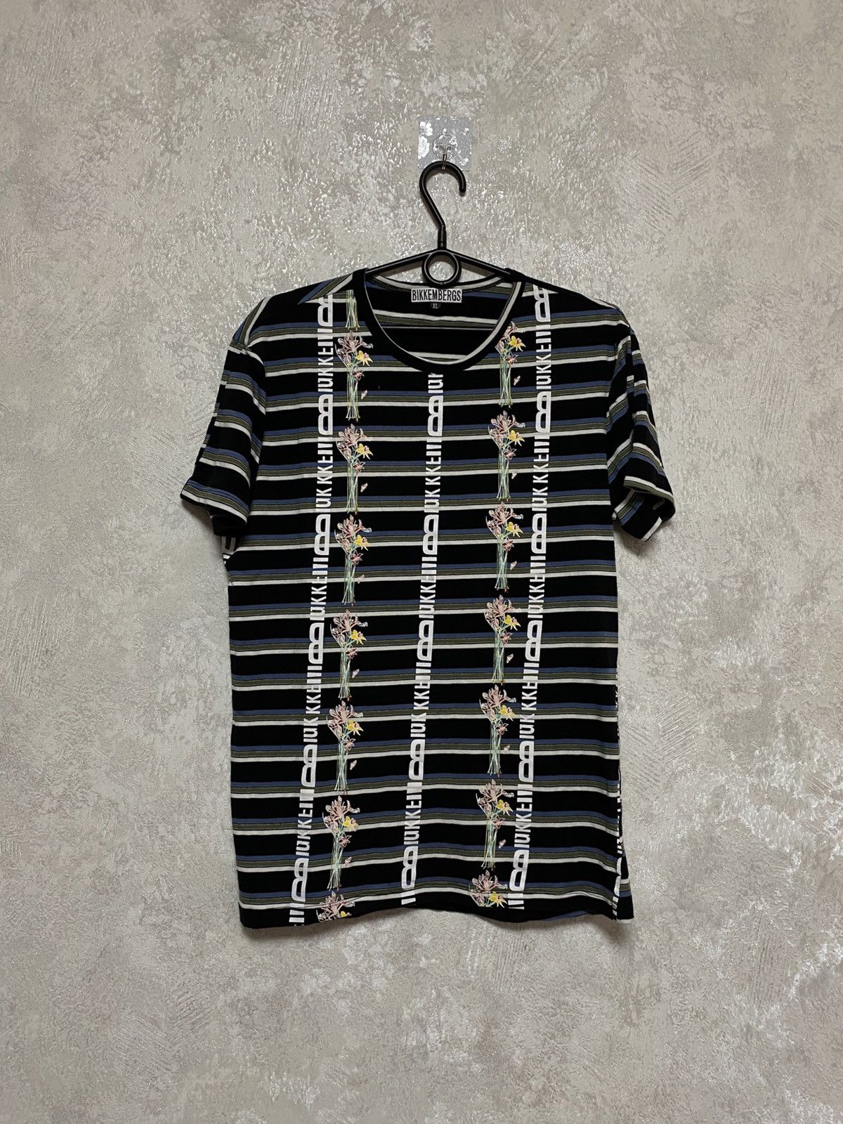 Dirk Bikkembergs Dirk Bikkembergs vintage t-shirt Size US XL / EU 56 / 4 - 1 Thumbnail