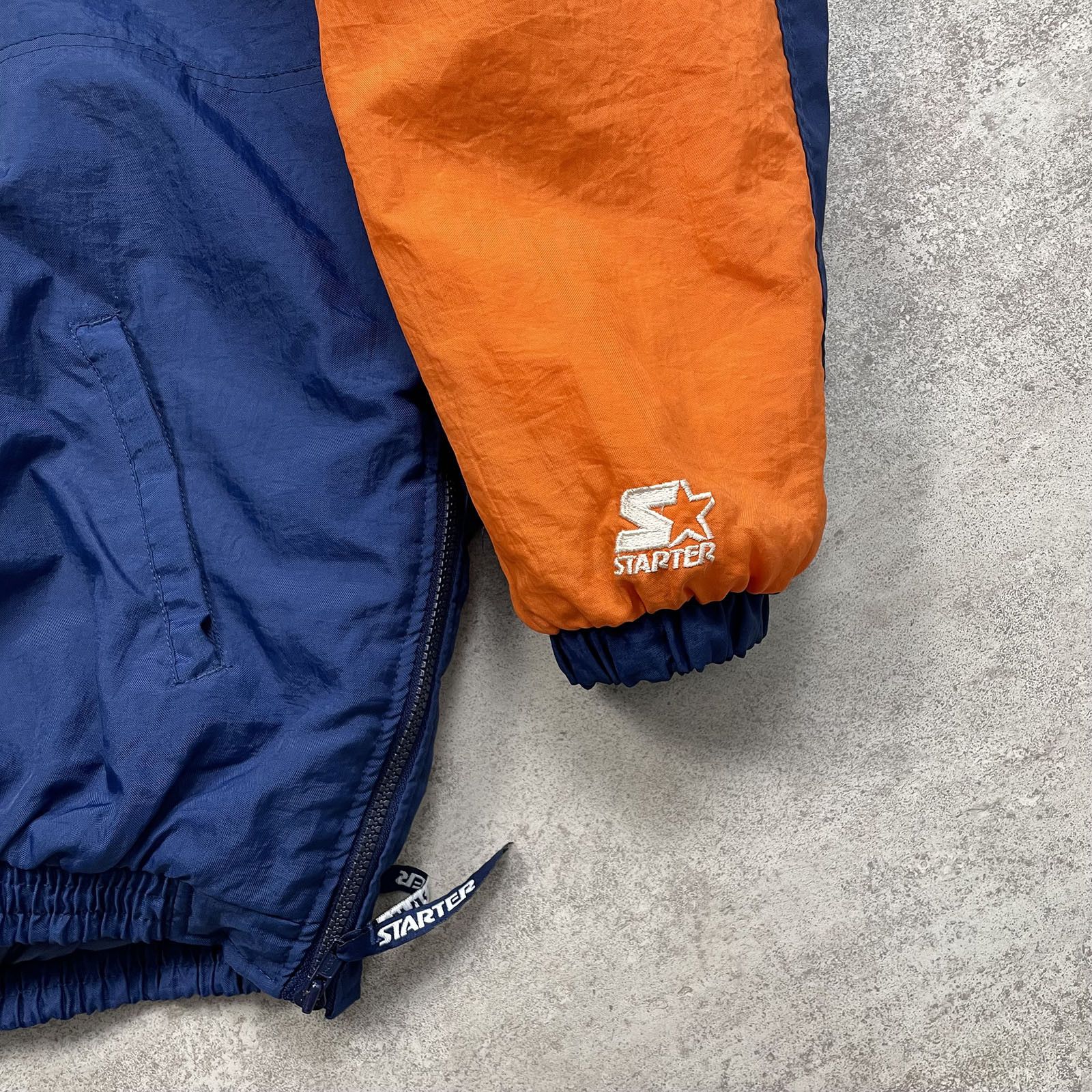 NCAA × Starter × Vintage Virginia Cavaliers Puffer Jacket Big Logo Hooded Pullover Size US XXL / EU 58 / 5 - 4 Thumbnail
