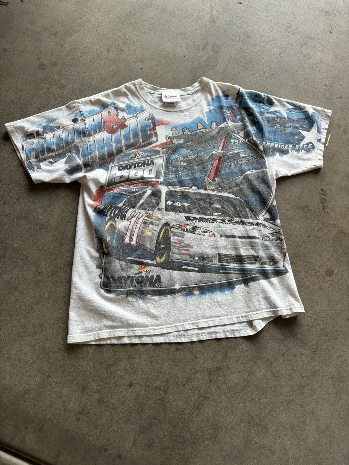 image of Chase Authentics Daytona Vintage Nascar White T Size Xl, Men's