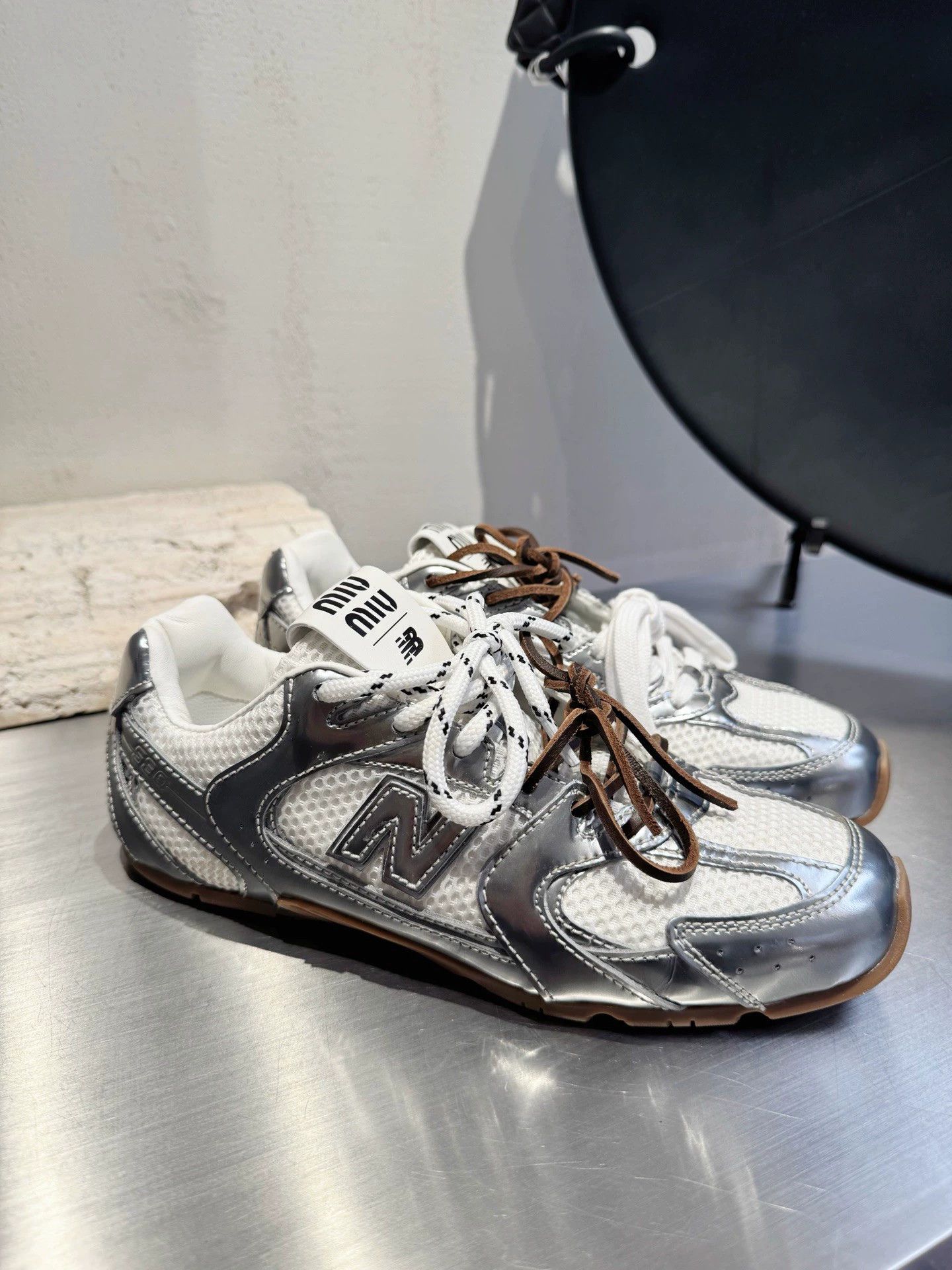 Miu Miu MIU MIU x New Balance Silver Mesh Decon EU 36.5 Size US 6 / IT 36 - 2 Thumbnail