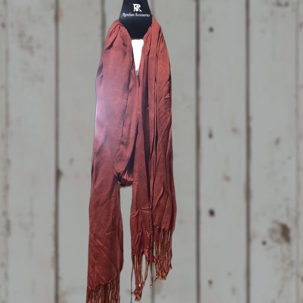 Vintage Renshun Accessories Women's Square Scarf Fall Winter Burnt Orange 100% Viscose Rayon Fringe Neck Warmer Size ONE SIZE - 1 Thumbnail