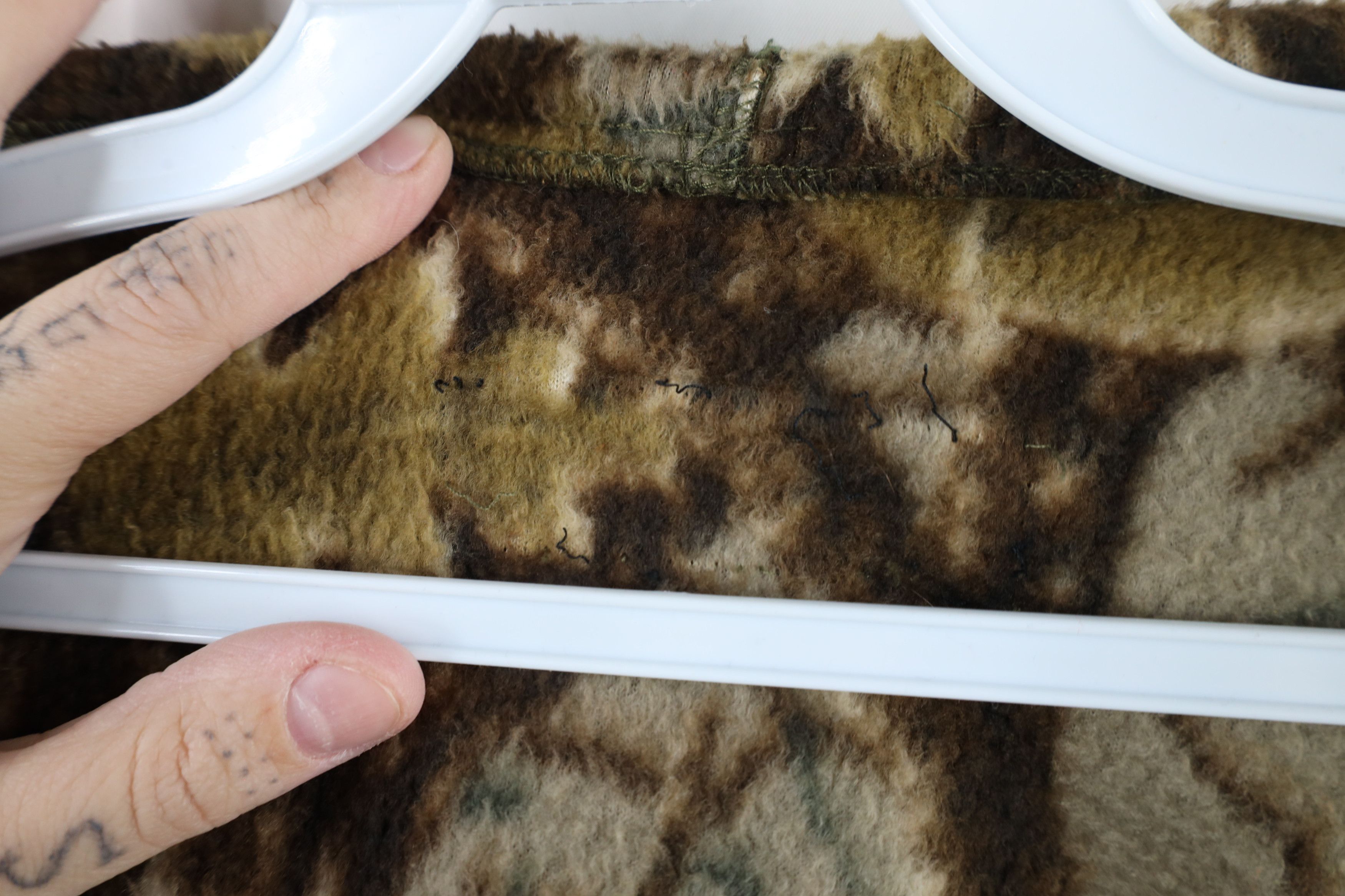 Vintage Vintage 90s Streetwear Camouflage Fleece Hoodie Sweatshirt Size US M / EU 48-50 / 2 - 6 Thumbnail