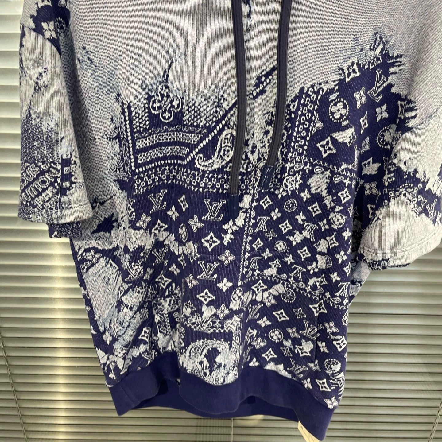 Louis Vuitton Louis Vuitton Paisley All Over Print Knit Short Sleeve M Size US M / EU 48-50 / 2 - 4 Thumbnail