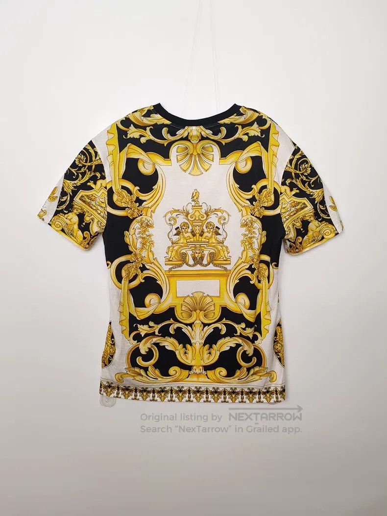 Versace Versace Baroque print short sleeves Size S / US 4 / IT 40 - 2 Thumbnail