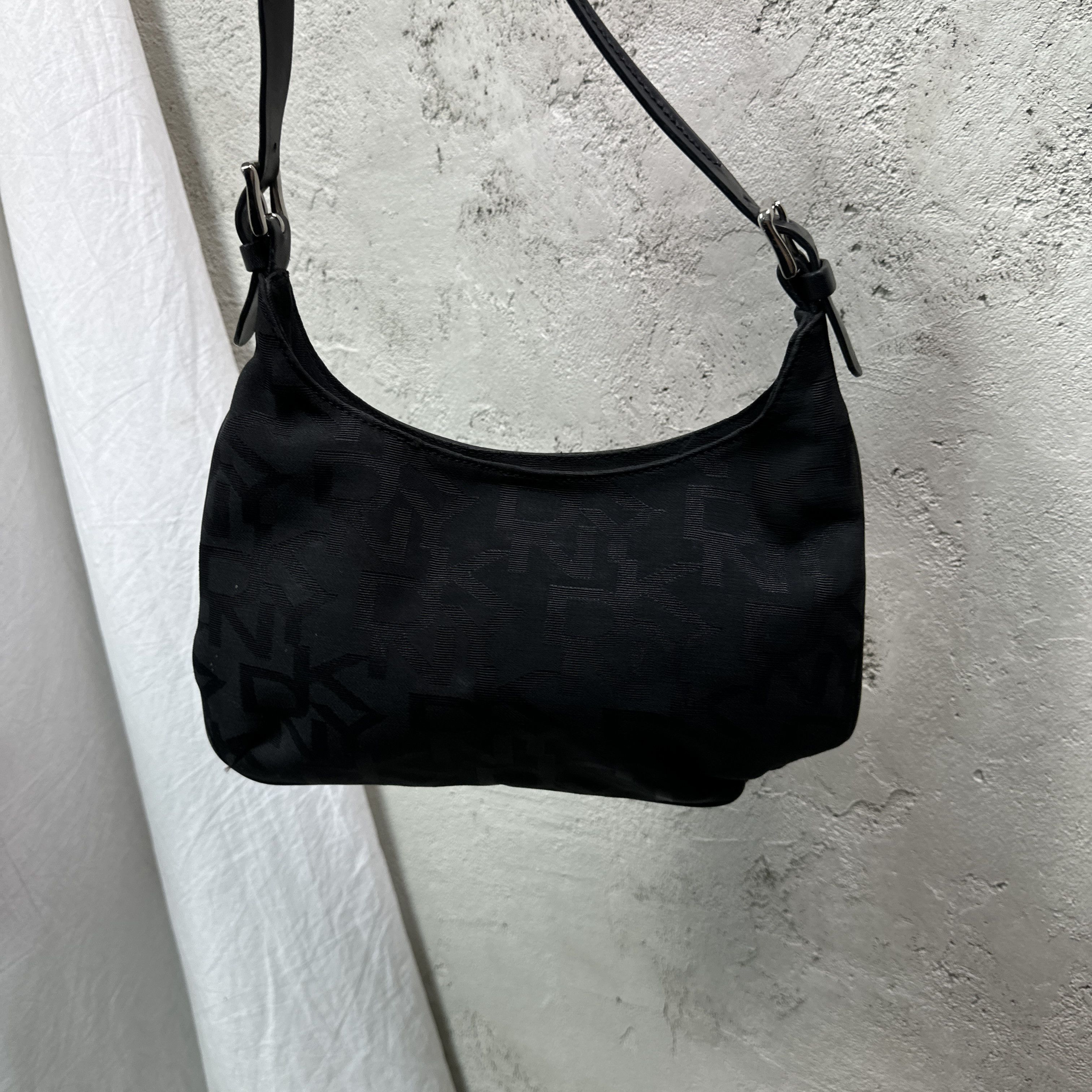 DKNY Vintage Avant Garde Grunge DKNY Mini Bag Y2K Size ONE SIZE - 6 Thumbnail