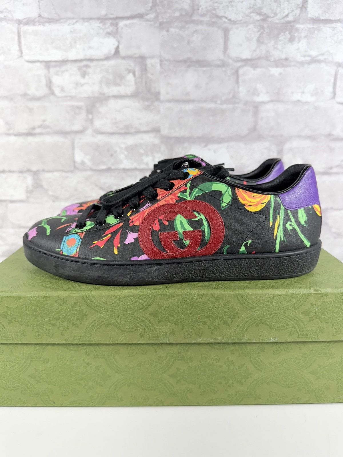 Gucci Gucci Ace Ladies Size 6.5US/36.5EU Size US 5 / EU 37 - 6 Thumbnail