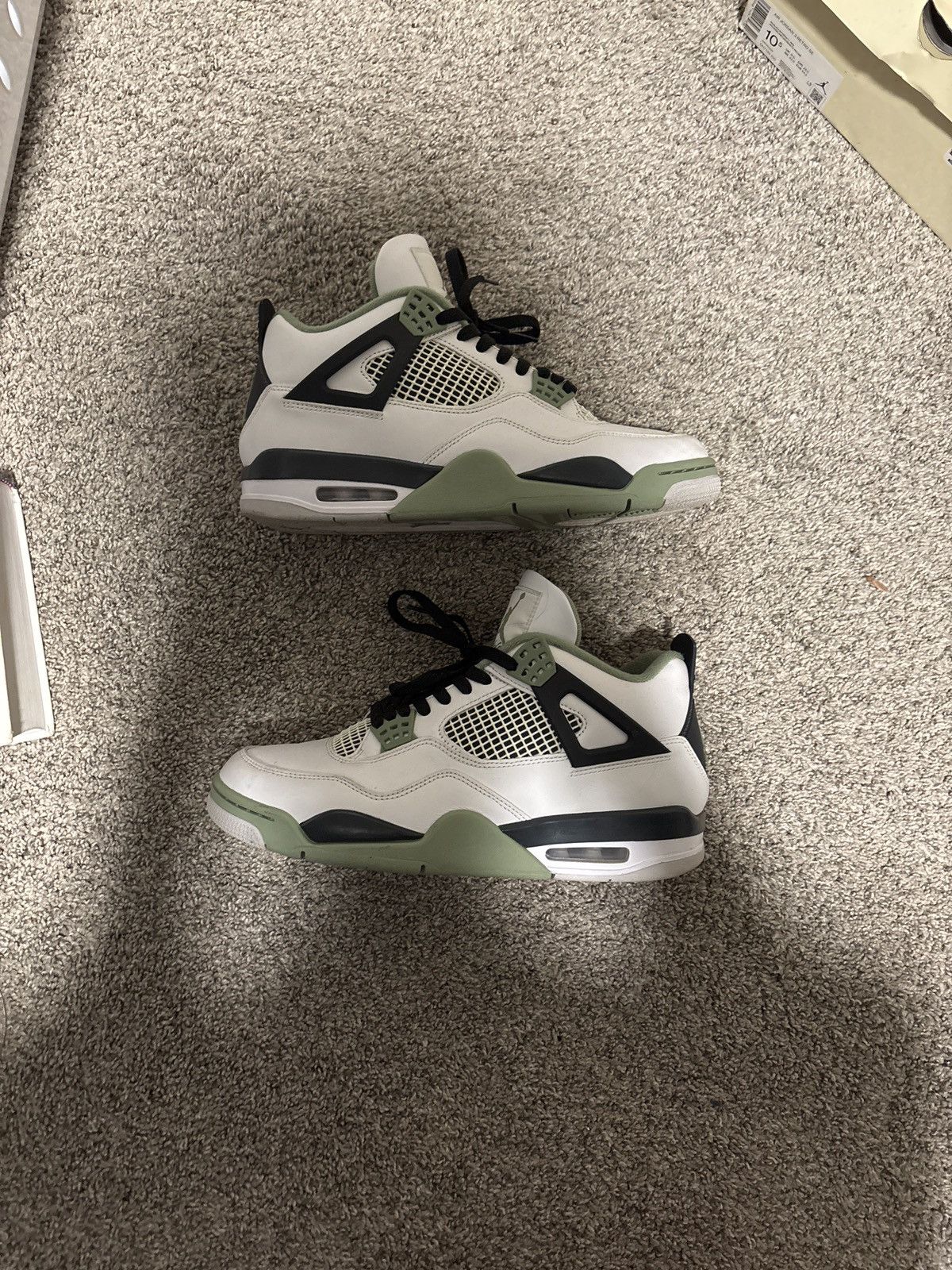 Jordan Brand Jordan 4 Seafoam green Size US 10.5 / EU 43-44 - 1 Thumbnail