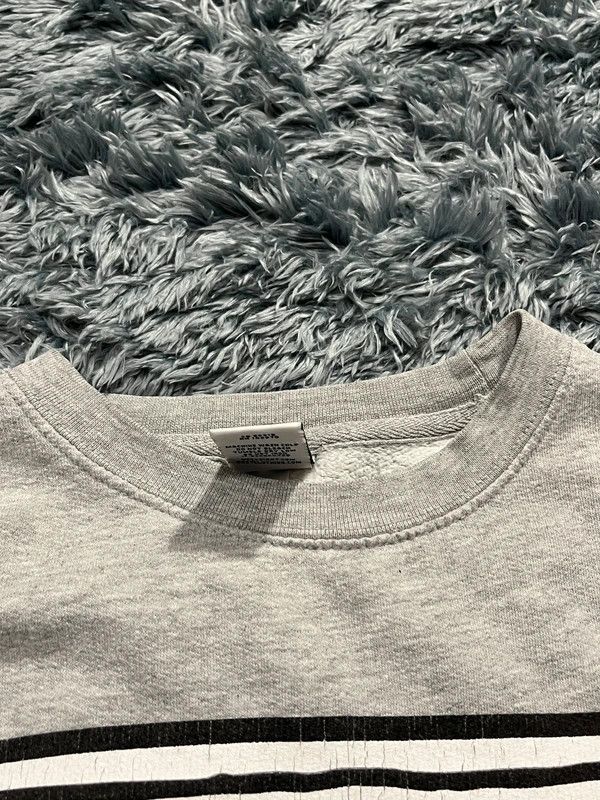 Obey Obey x Keith Haring 2012 Grey Crewneck Size US L / EU 52-54 / 3 - 4 Thumbnail