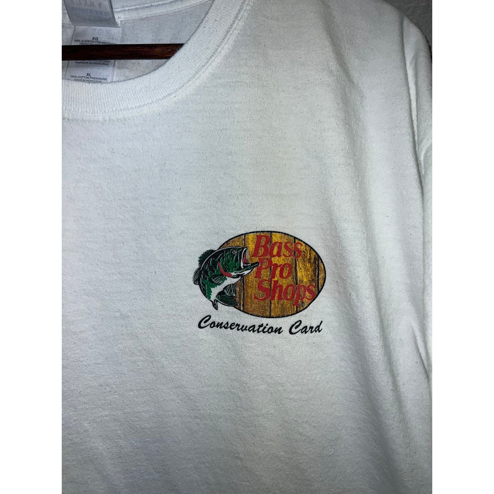 Gildan Vintage Bass Pro Shops Shirt Limited Edition Hunting Tee Size US XL / EU 56 / 4 - 3 Thumbnail