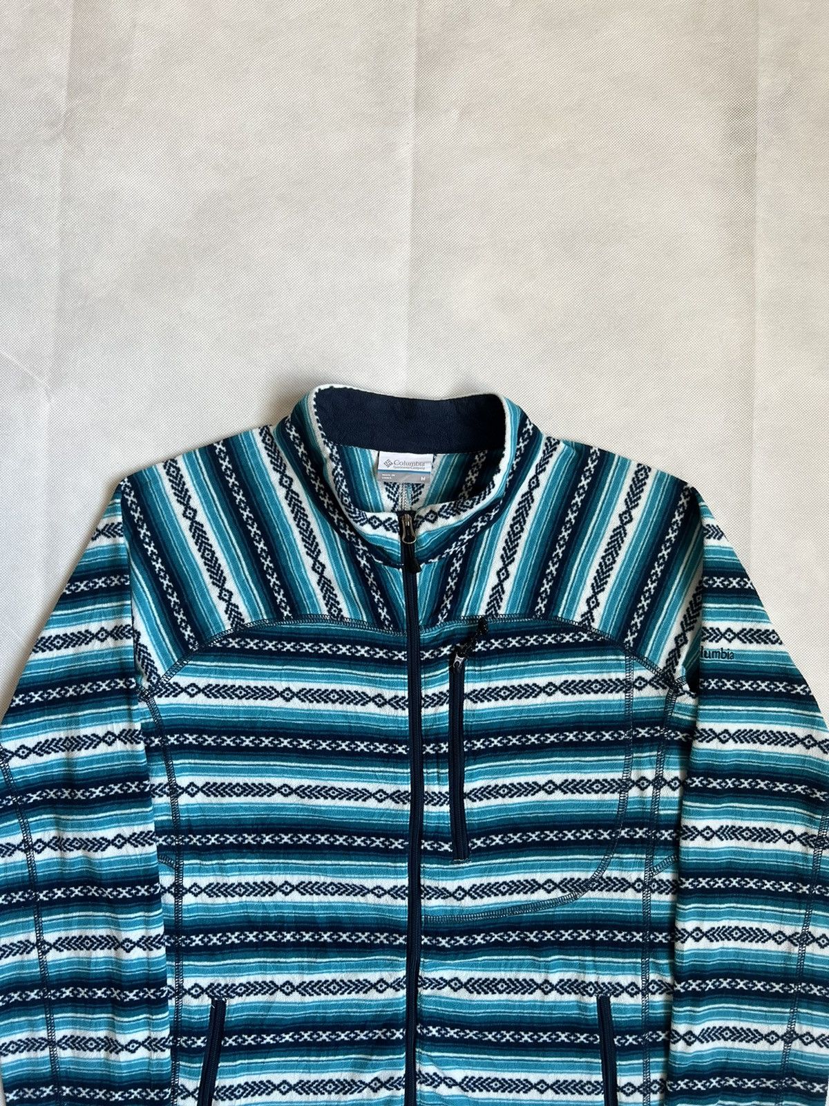 Columbia Columbia Blublue Native Print Sweater Size M / US 6-8 / IT 42-44 - 4 Thumbnail