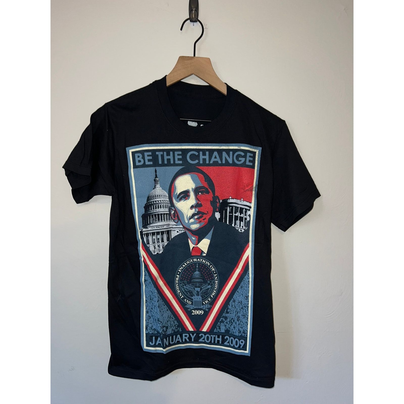 Hanes Barack Obama Shirt 2009 Be The Change Inauguration Tee Small Size US S / EU 44-46 / 1 - 1 Thumbnail