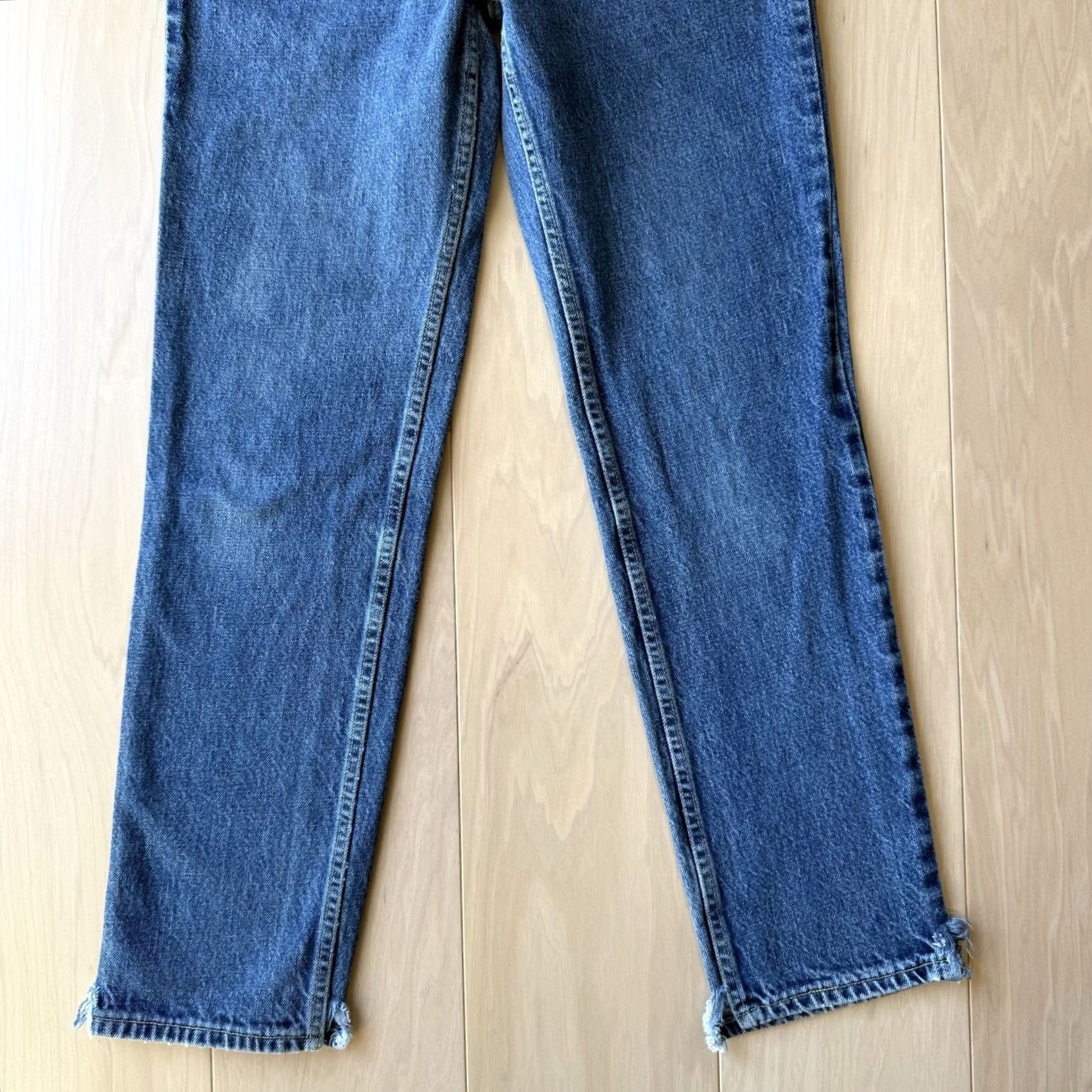 Levi's VINTAGE Levi's Silvertab Jeans 28 Blue Medium Wash 90s Lowcut Streetwear Skater Size 28" / US 6 / IT 42 - 4 Thumbnail