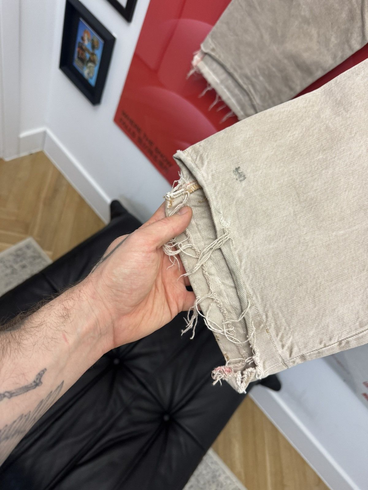 Acne Studios Acne Studios Loose Fit Washed Beige Denim Jeans Distressed Size US 30 / EU 46 - 8 Thumbnail
