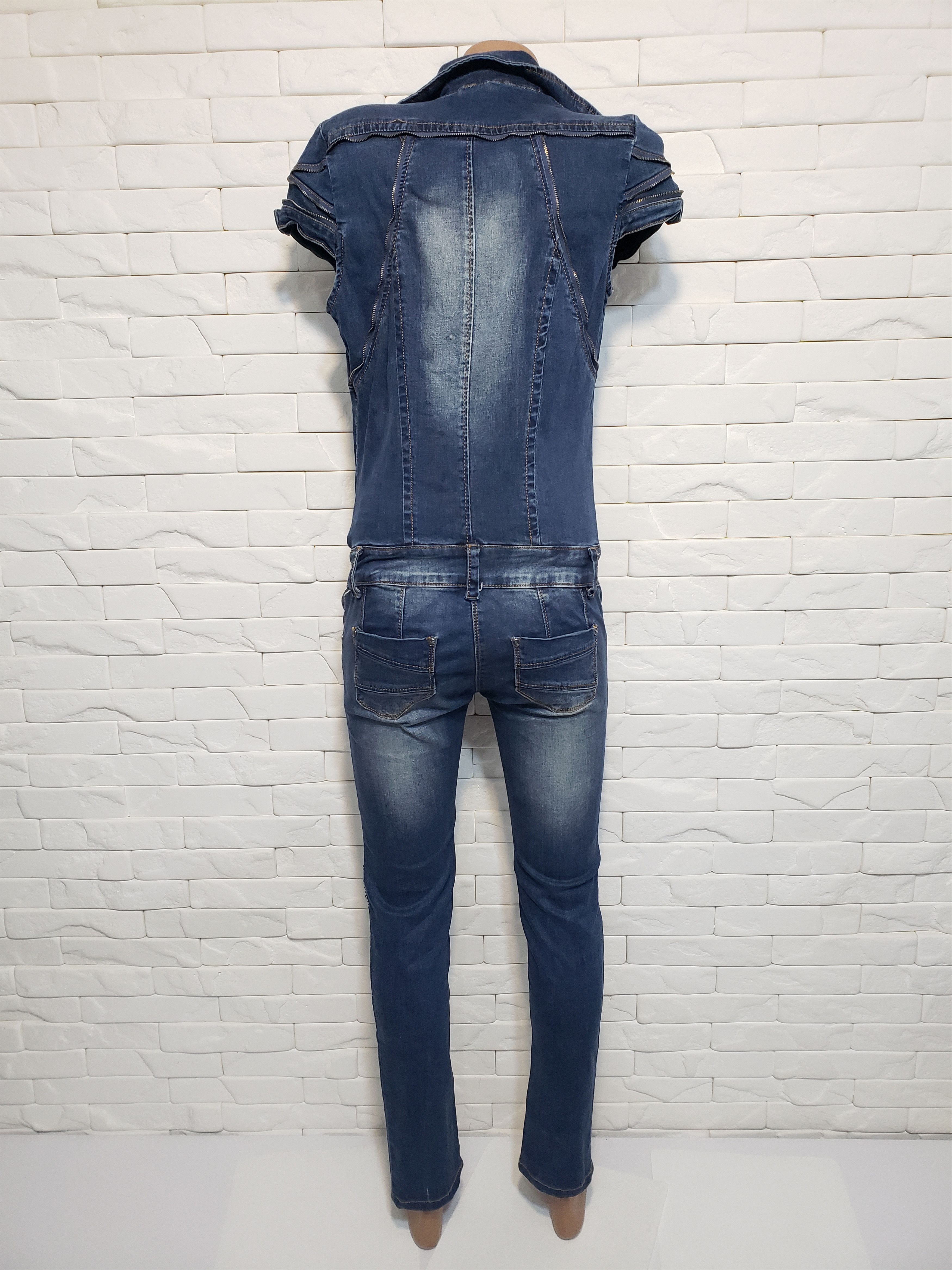 Denim & Co. Women's blue jumpsuit made of wonderful denim. Size 34" / US 12 / IT 48 - 5 Thumbnail