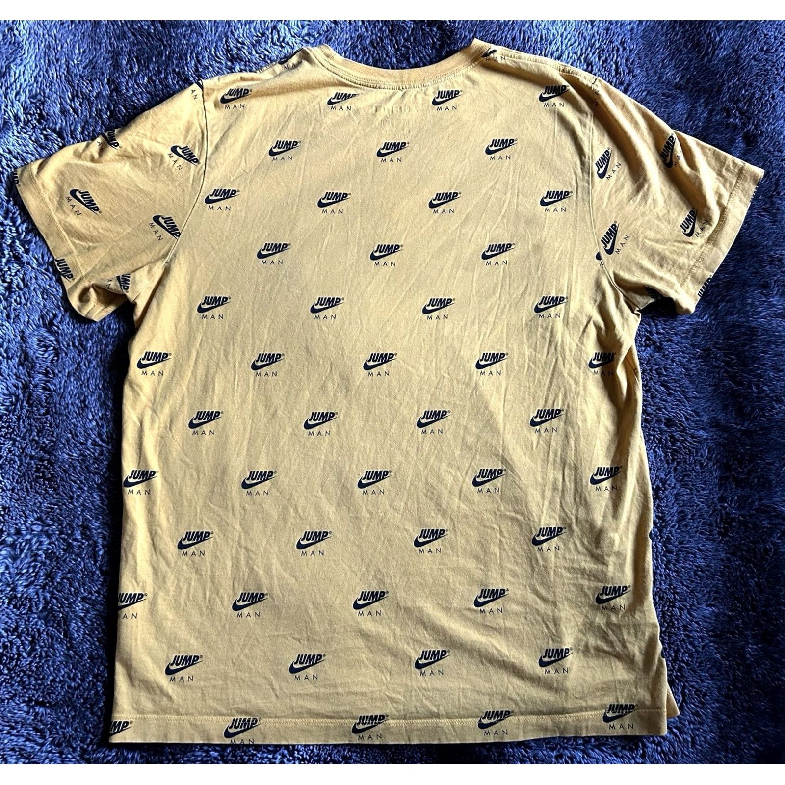 Nike Nike Jordan Jumpman T-Shirt Mens XL Yellow All Over Logo Graphic Print Crew Neck Short Sleeve Standard Fit Size US XL / EU 56 / 4 - 2 Thumbnail