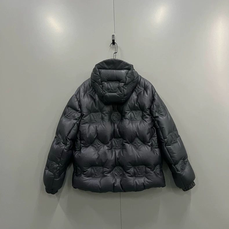 Louis Vuitton Louis Vuitton Black print embossed hooded jacket 2501-Nexta Size US M / EU 48-50 / 2 - 2 Thumbnail