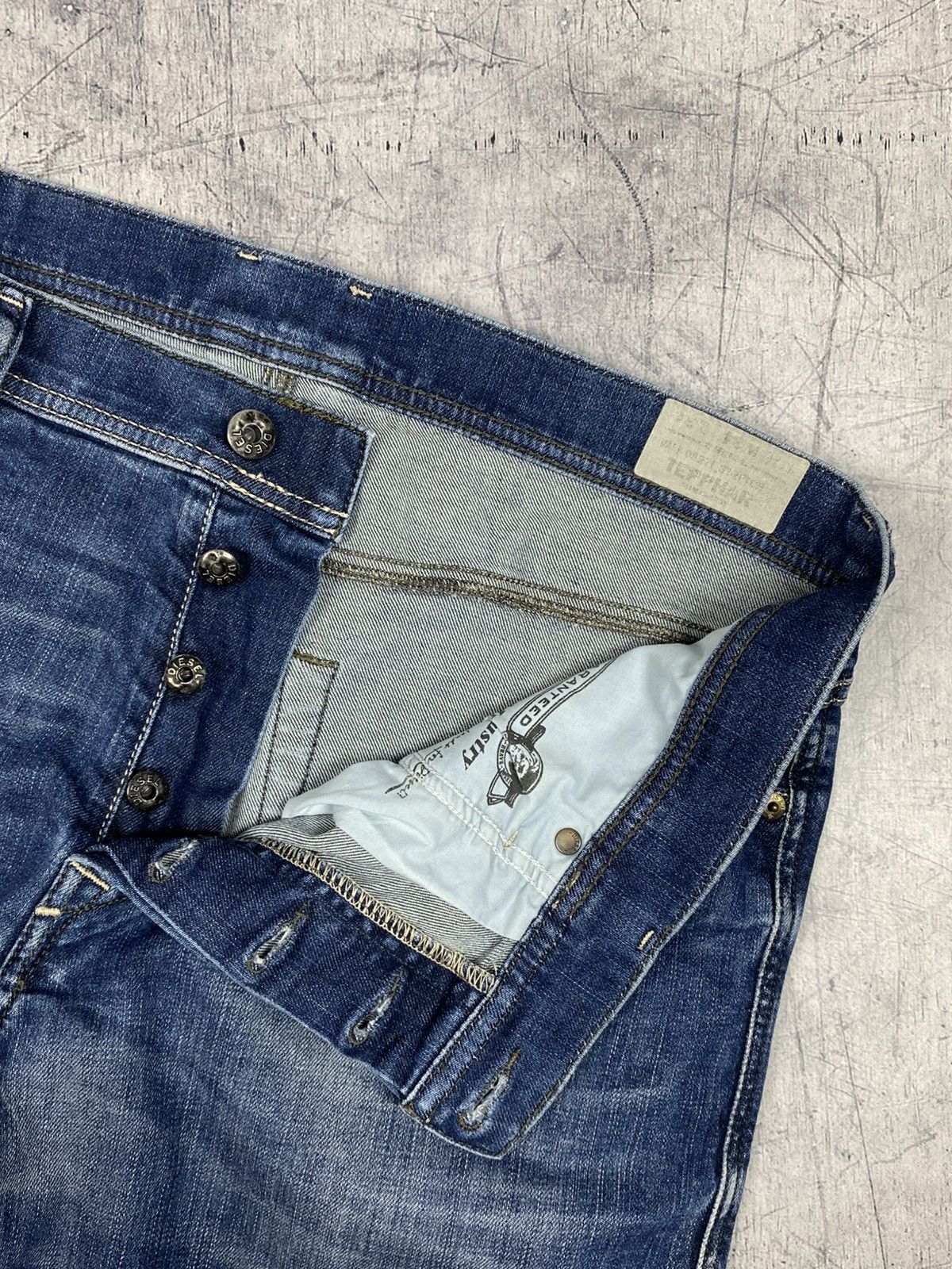 Diesel Diesel Tepphar Denim Jeans Mid Blue Size 34 Size US 34 / EU 50 - 15 Thumbnail