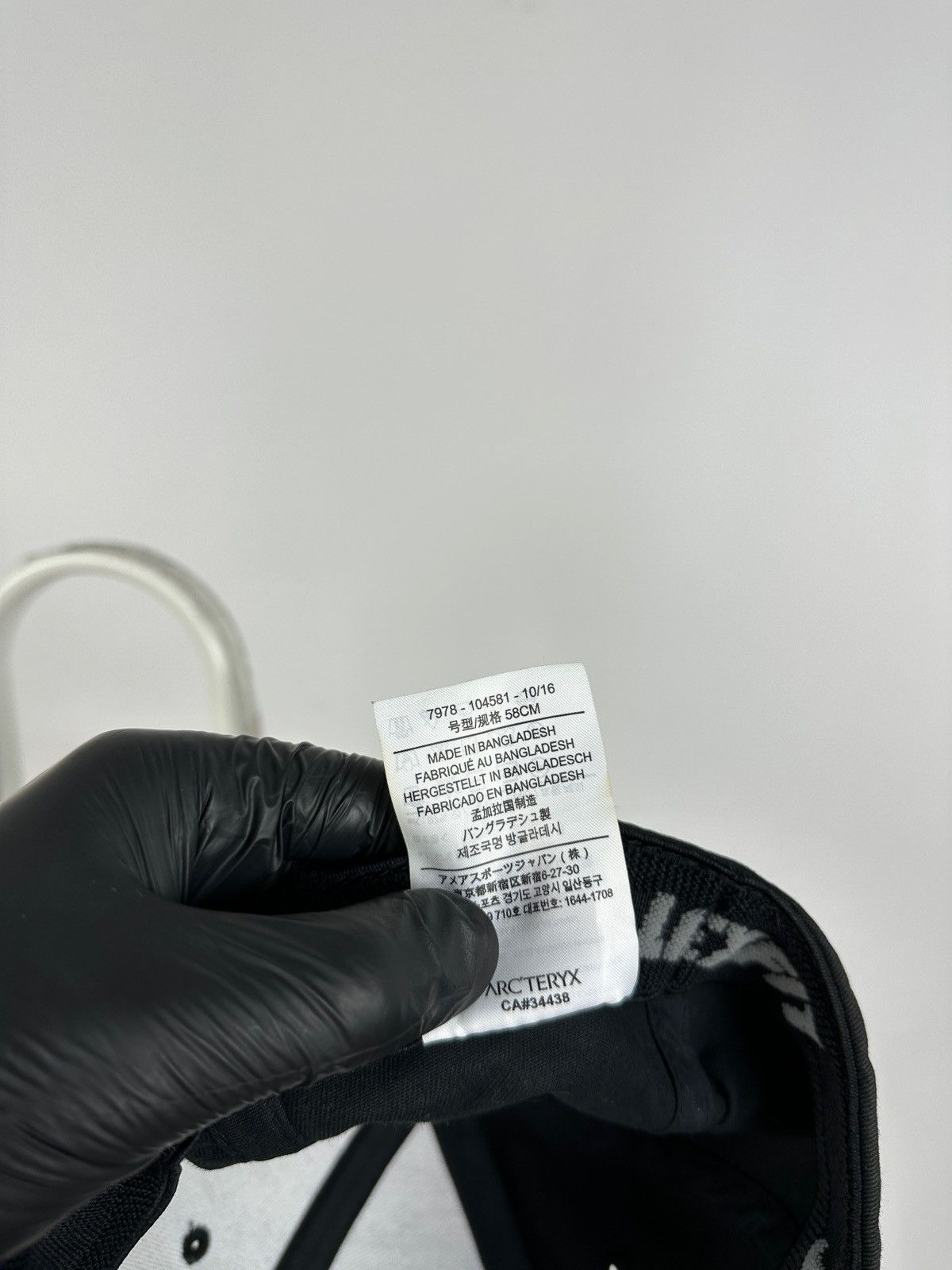 Arc'teryx Vintage Arcteryx Flexfit Faded Black Cap Hats Size ONE SIZE - 16 Thumbnail