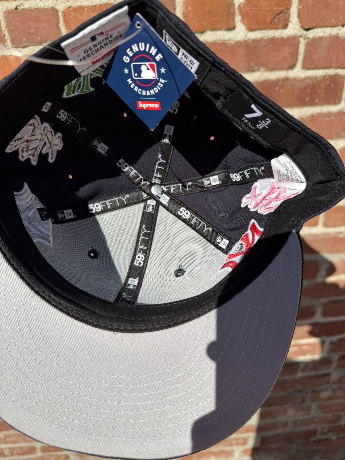 New Era × New York Yankees × Supreme Supreme Yankee Kanji New Era Fitted Hat Size ONE SIZE - 5 Thumbnail