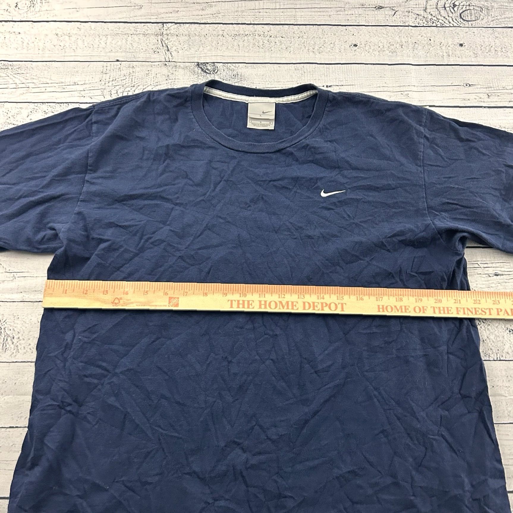 Nike Vintage Nike Short Sleeve T-Shirt Men L Blue Check Shirt Size US L / EU 52-54 / 3 - 5 Thumbnail