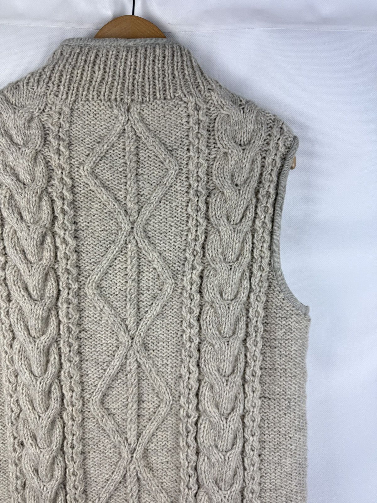 Handmade Pachamama Men’s Wool Cable Knit Handmade Vest Waistcoat Size US M / EU 48-50 / 2 - 13 Thumbnail