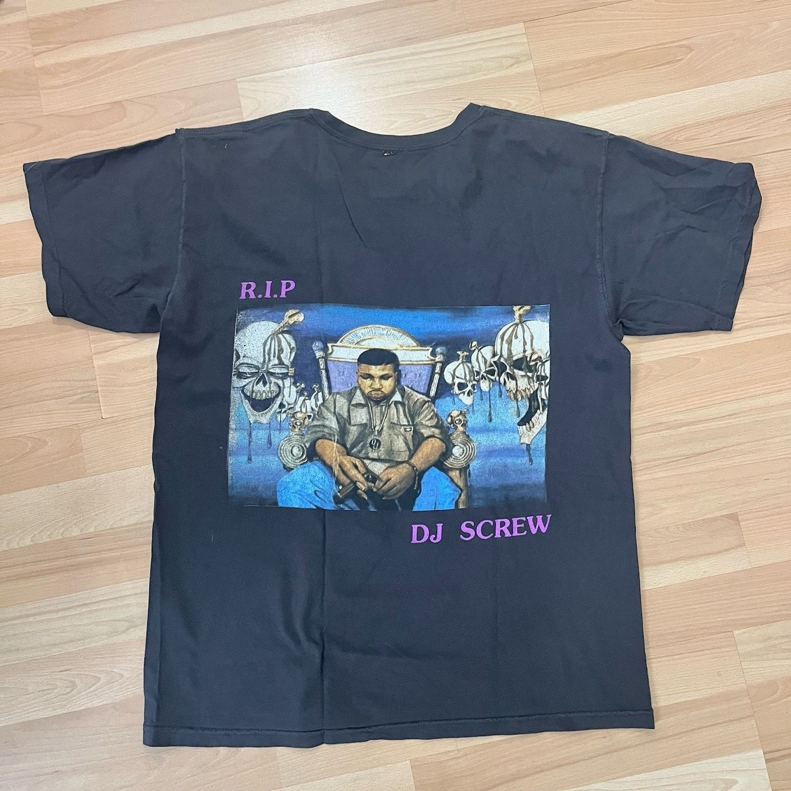 Travis Scott 2018 Travis Scott RIP DJ Screw Shirt Astroworld Merch Tour L Size US L / EU 52-54 / 3 - 1 Thumbnail