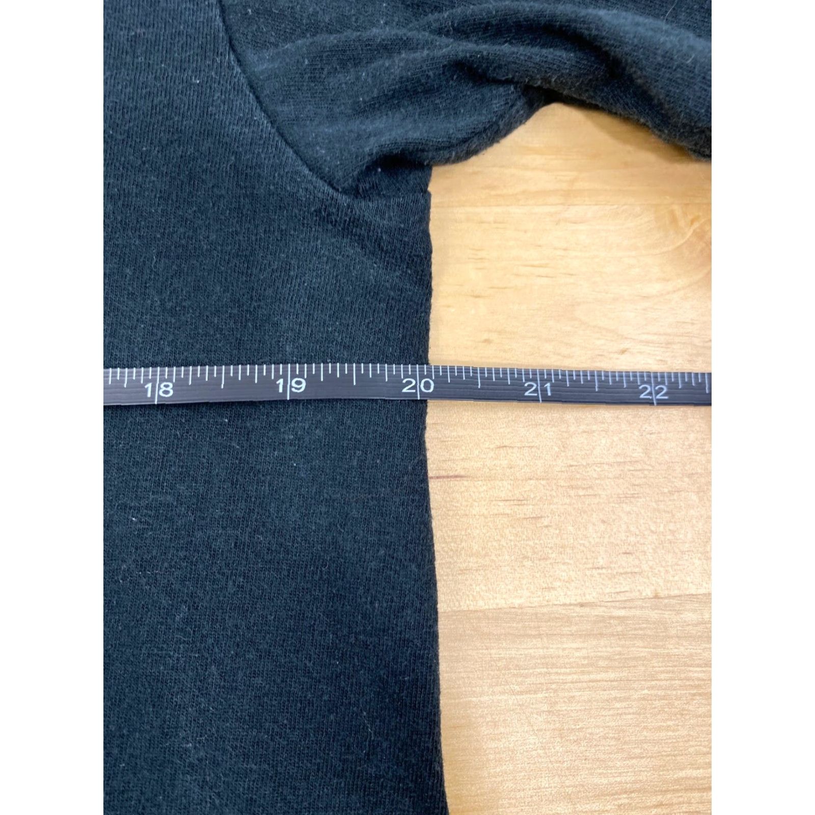 Nike Nike T-Shirt Mens Medium Distress Vintage Black Crew Neck Short Sleeve Logo Embroidered Sports Knit Cotton Regular #2616 Size US M / EU 48-50 / 2 - 6 Thumbnail