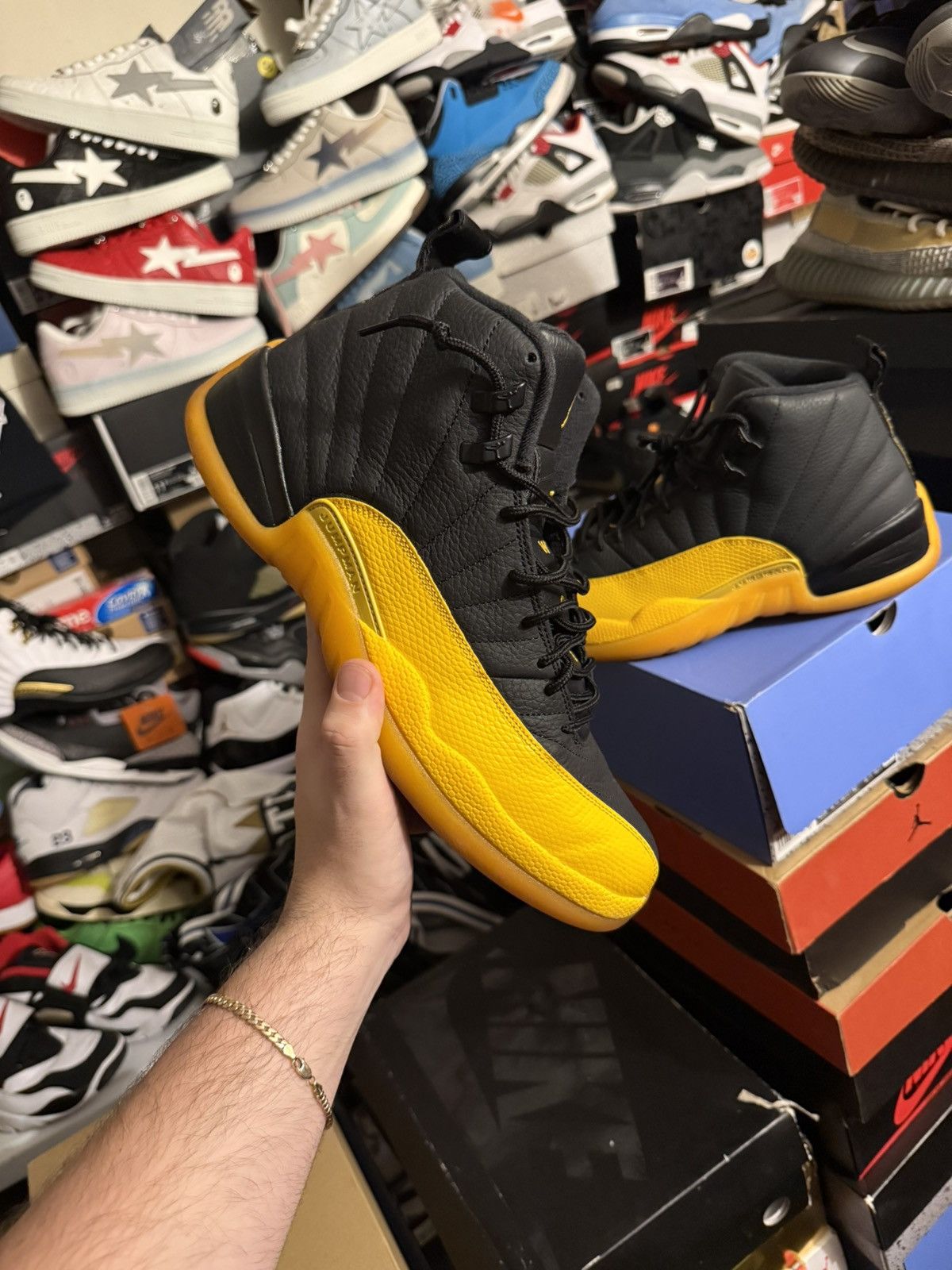 Jordan retro 12 university gold sz 12