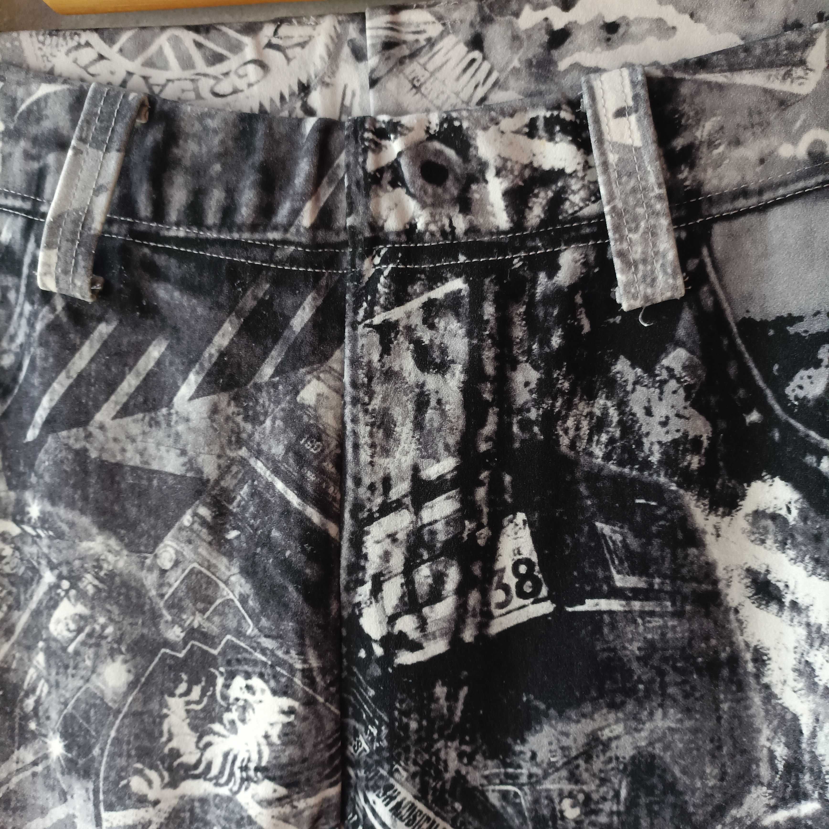 Katharine Hamnett London Katherine Hamnett London Underground Printed Legging Pants Size 30" / US 8 / IT 44 - 5 Thumbnail