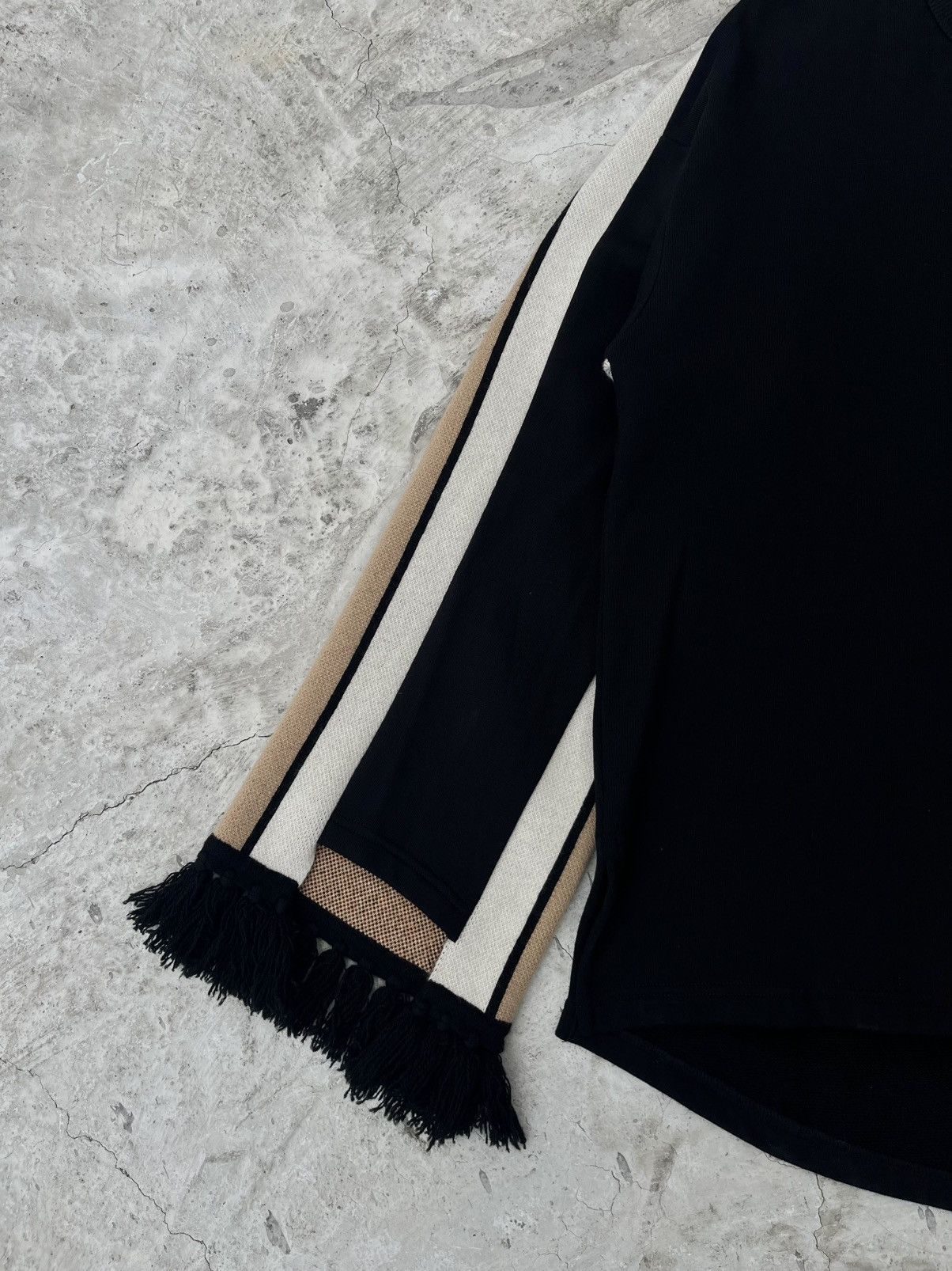 Burberry Burberry Logo Fringe Sleeve Sweatshirt Size S / US 4 / IT 40 - 6 Thumbnail