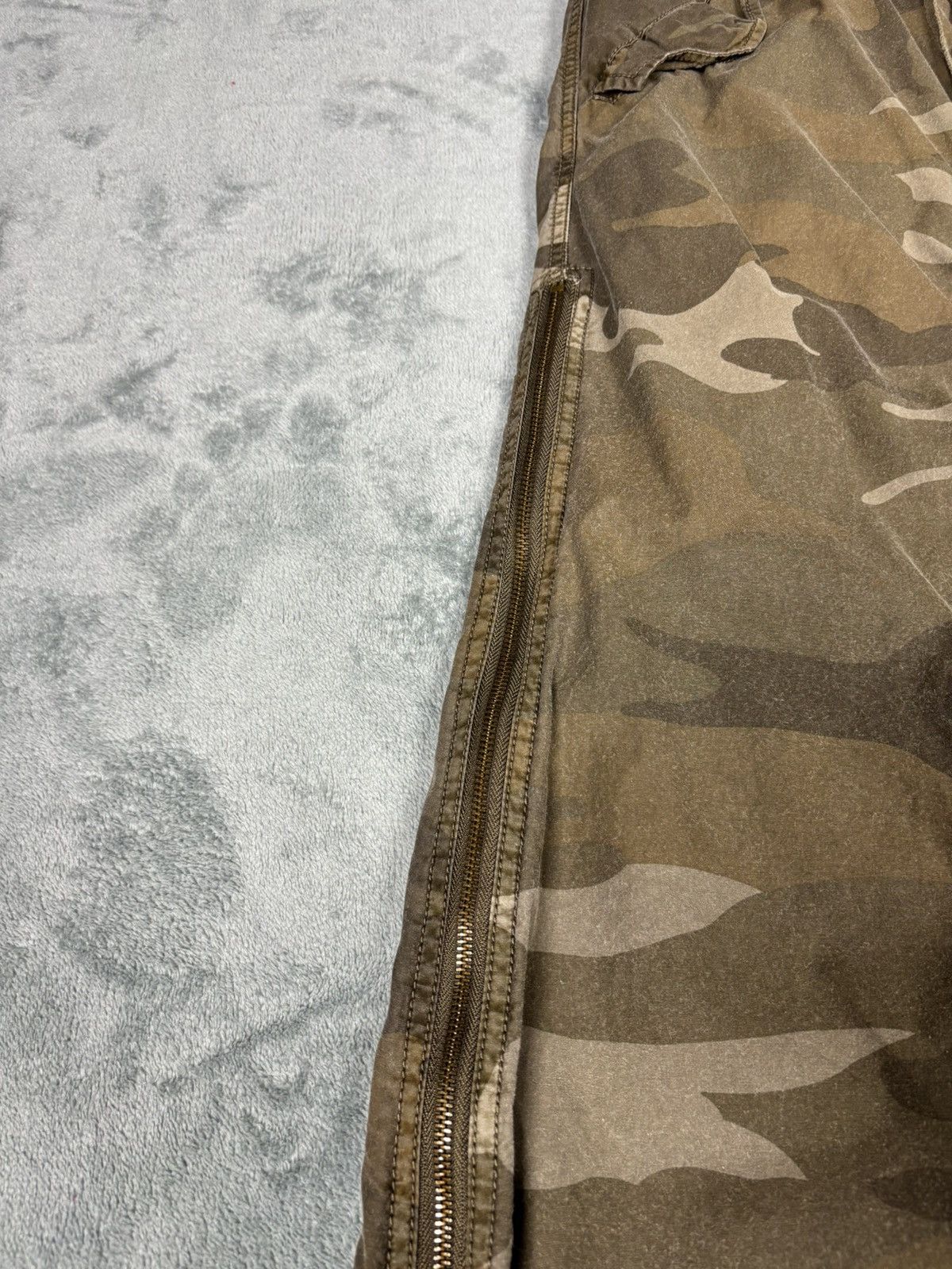 If Six Was Nine G.O.A Camo Skirt. S0346 Size 28" / US 6 / IT 42 - 5 Thumbnail