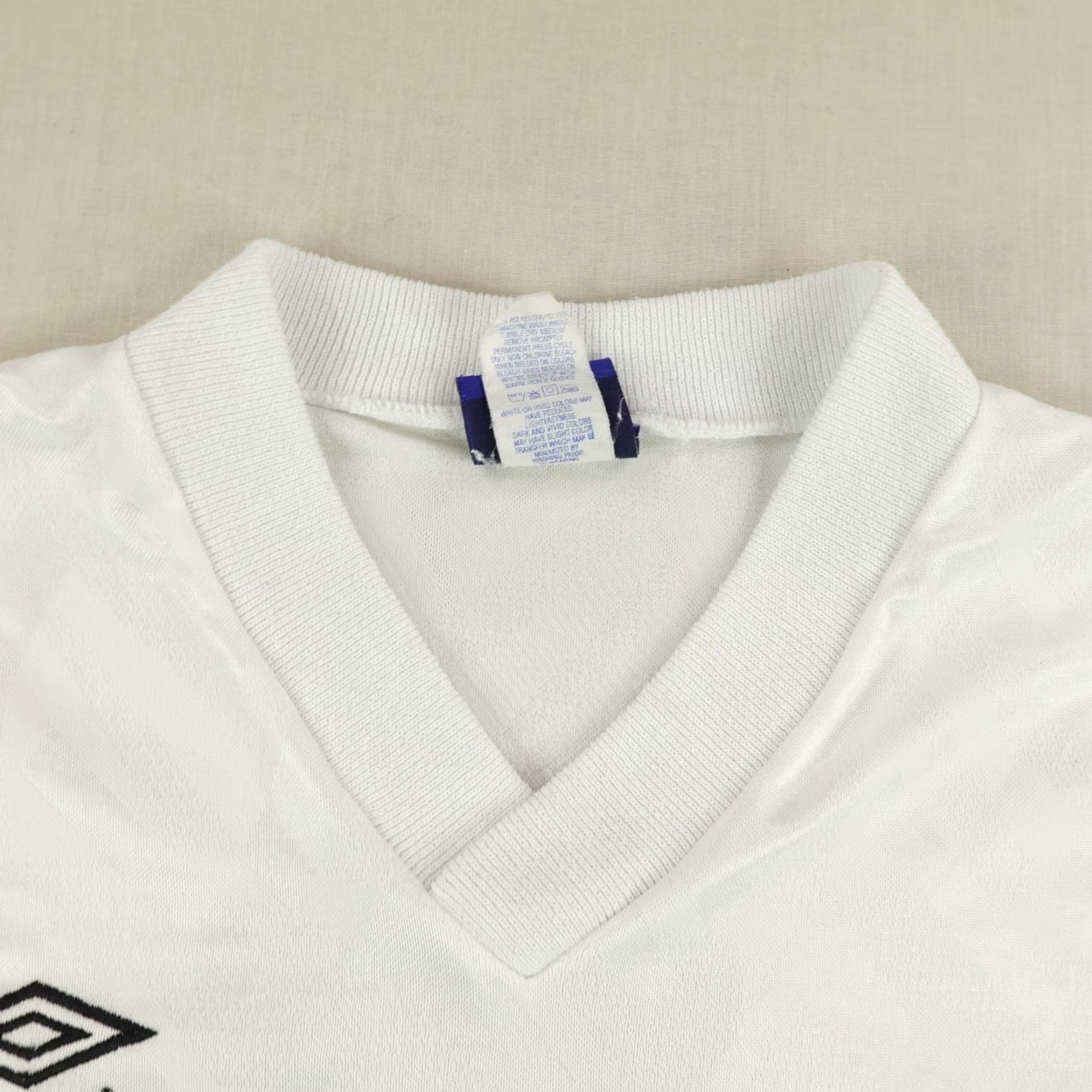 Umbro VINTAGE Umbro Jersey Shirt White Diamond 90s Soccer USA L Mens Size US L / EU 52-54 / 3 - 3 Thumbnail