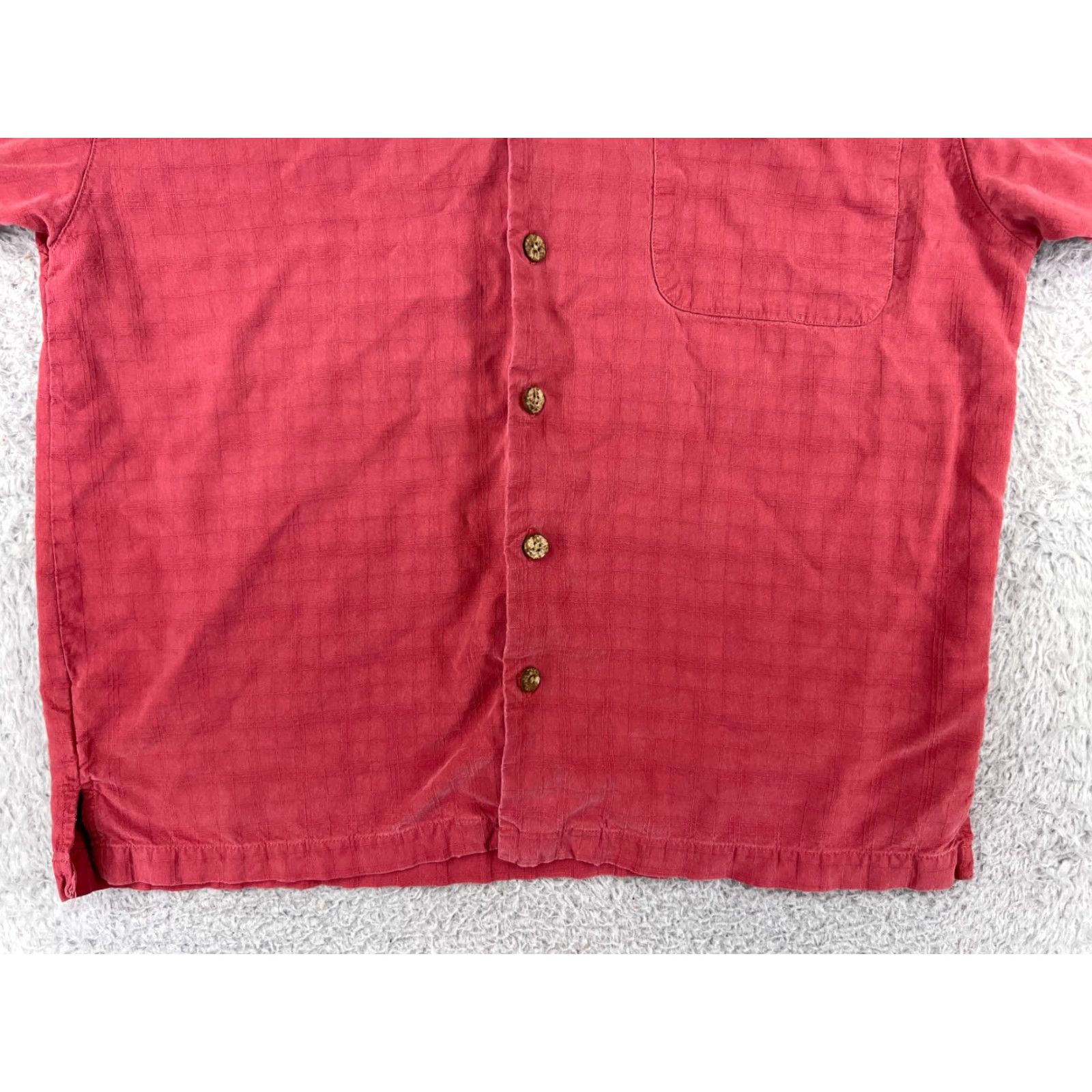 Tommy Bahama Tommy Bahama Shirt Mens L Red Geometric 100% Rayon Button Up Hawaiian Geometric Pattern Aloha Beach Resort Casual Shirt Mens Size US L / EU 52-54 / 3 - 7 Thumbnail
