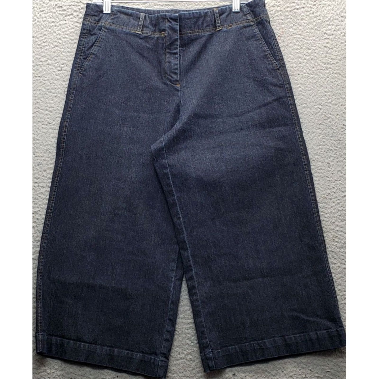 Vintage Josephine Chaus Womens Capri Jeans 10 Blue Denim High Rise Wide Leg Vintage? No? Regular Fit Size 10 Jeans Women Blue Denim Capri Style Jeans Size 32" / US 10 / IT 46 - 2 Thumbnail