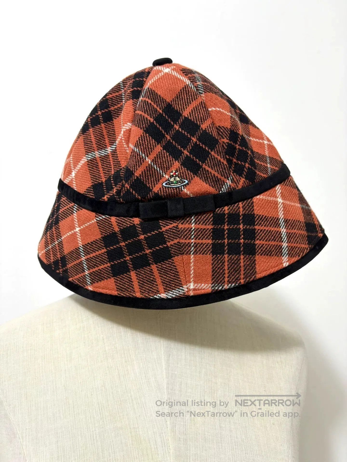Vivienne Westwood vivienne westwood plaid orange fisherman's hat. Size ONE SIZE - 1 Thumbnail
