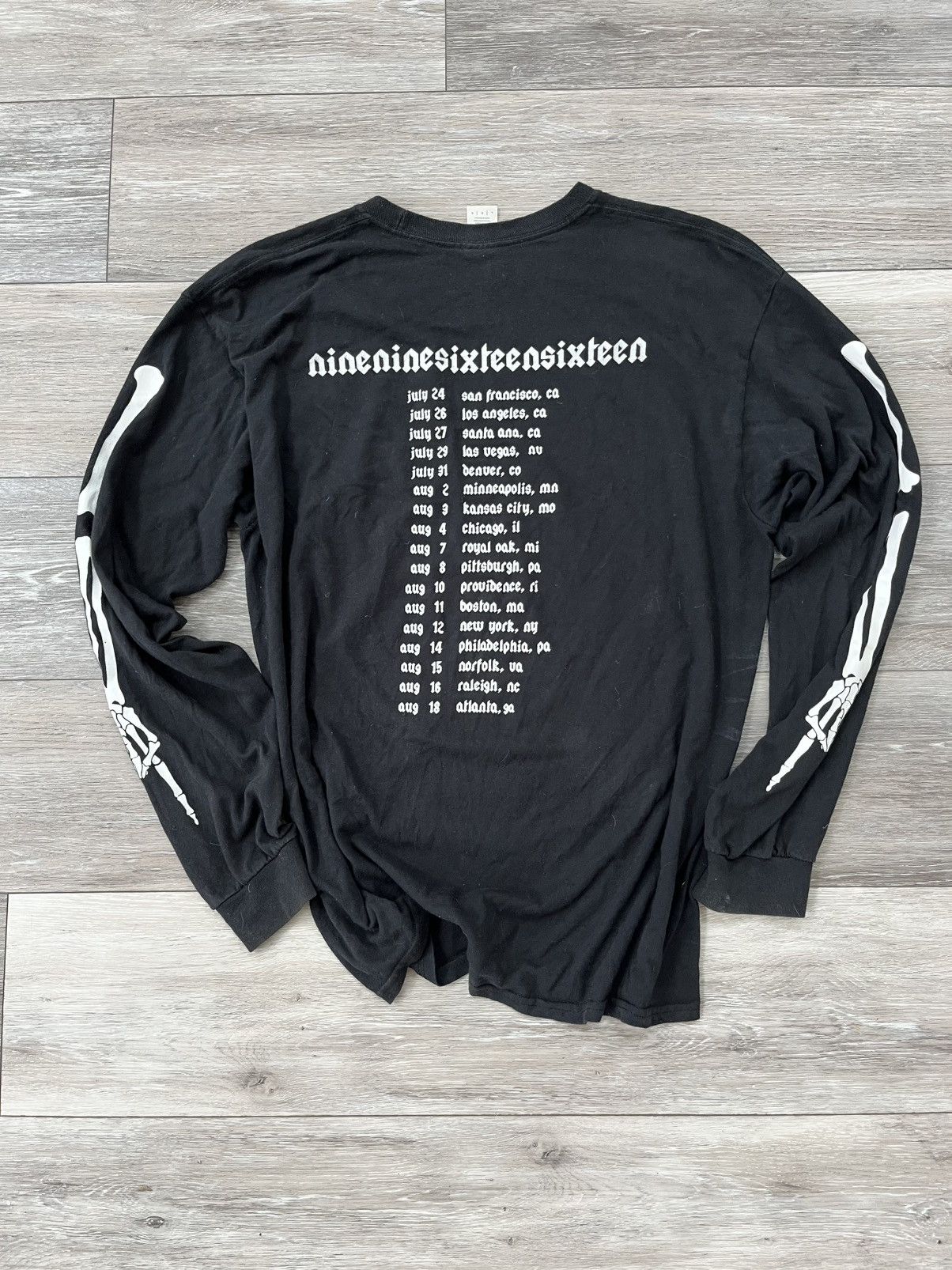 Playboi Carti Playboi Carti Die Lit Tour Ribcage Long Sleeve T-Shirt Size US L / EU 52-54 / 3 - 6 Thumbnail