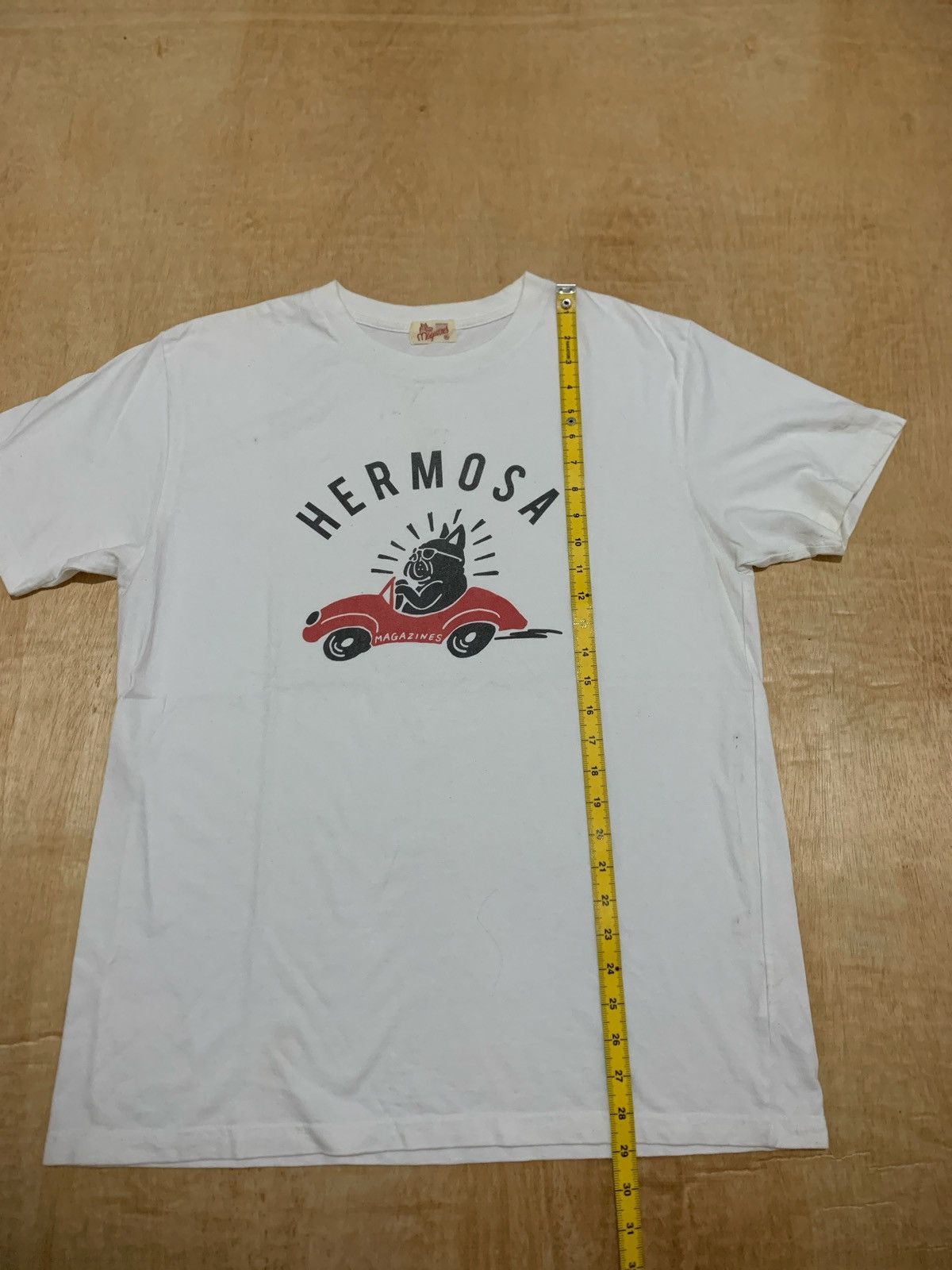 Japanese Brand Magazines Hermosa Japan Tshirt Size US XL / EU 56 / 4 - 6 Thumbnail