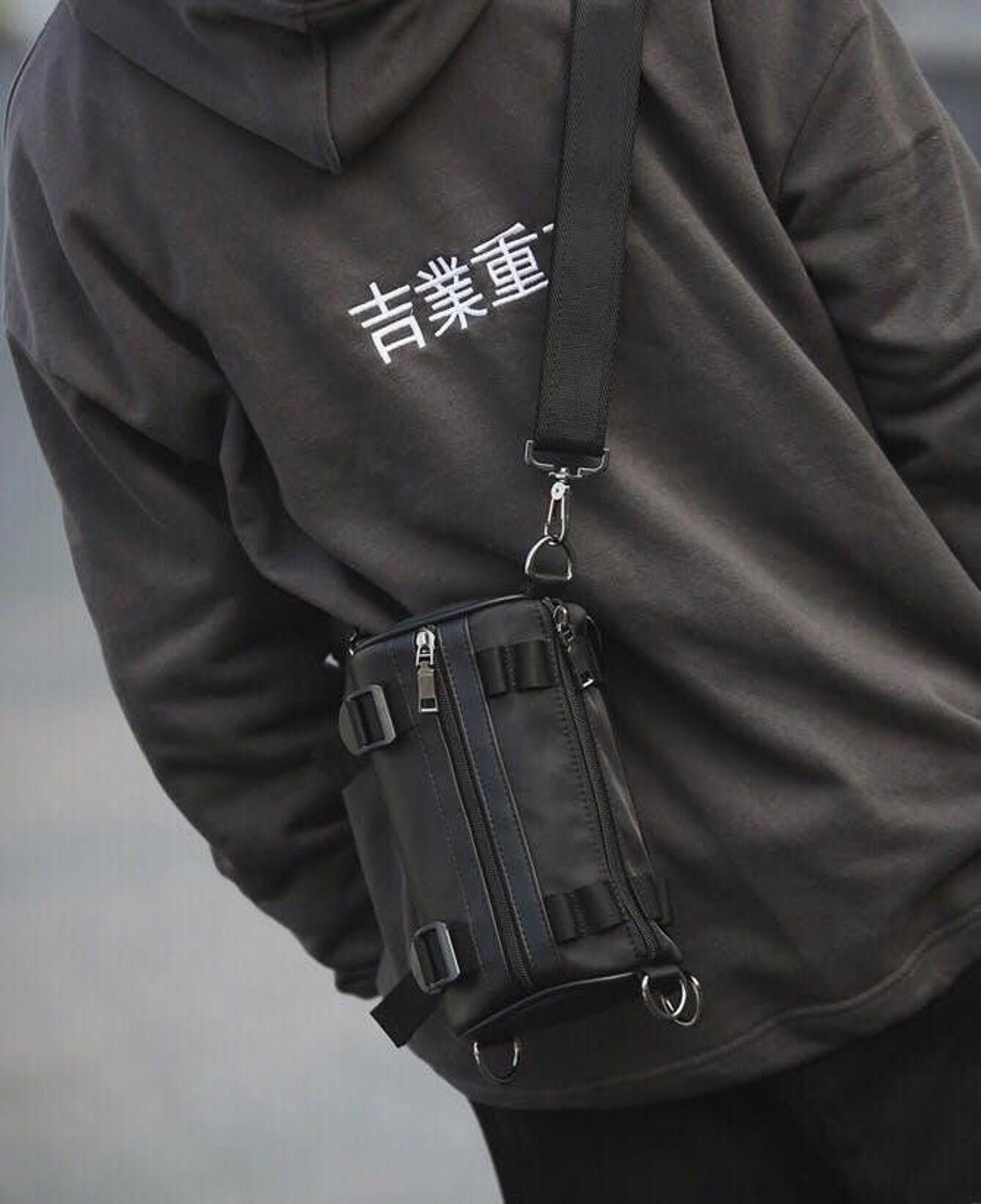 Japanese Brand Black Buckle Crossbody Shoulder Bag Size ONE SIZE - 2 Thumbnail
