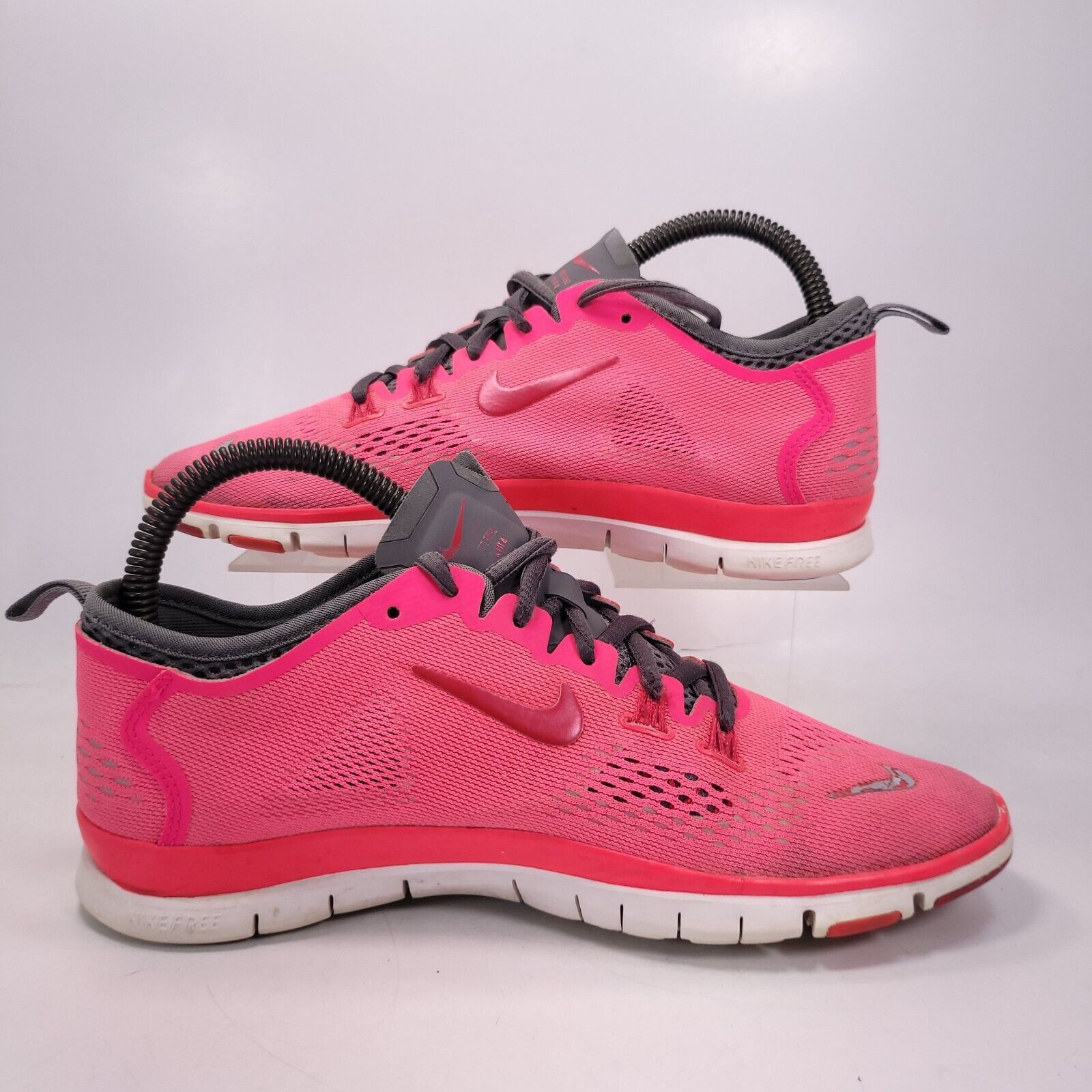 Nike Nike Free TR Fit 4 Shoe Womens Size 6.5 629496-600 Pink Gray Size US 6.5 / IT 36.5 - 6 Thumbnail