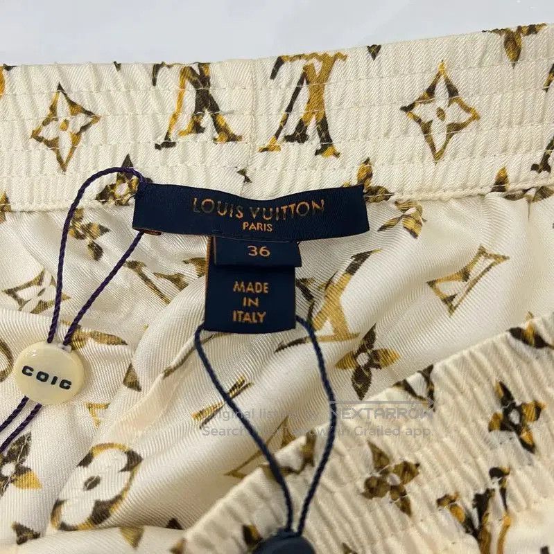 Louis Vuitton Louis Vuitton Yellow Patterned Women's Shorts . Size 28" / US 6 / IT 42 - 5 Thumbnail