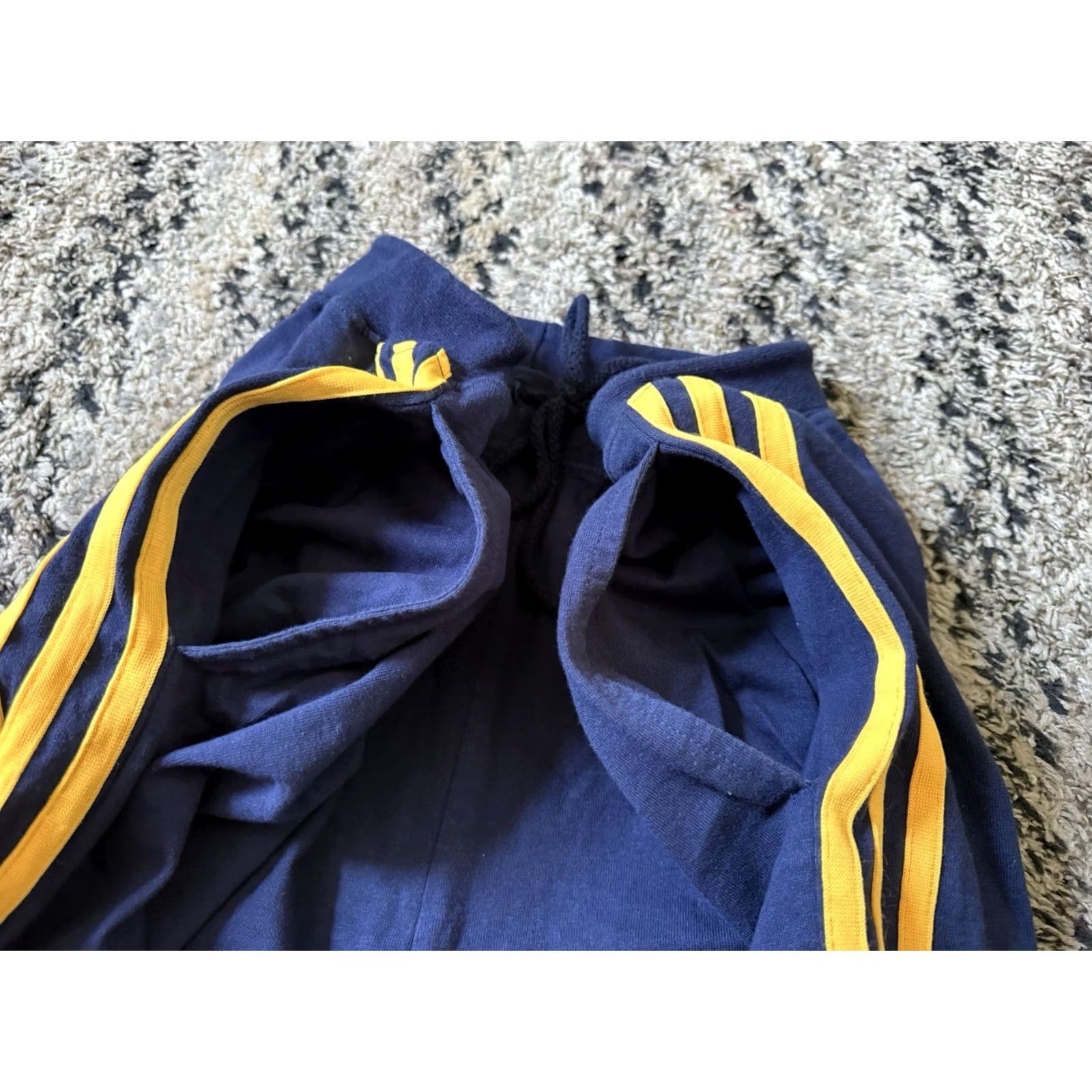 Adidas VINTAGE Adidas Shorts 90s Running Cotton Short Thigh Large Pockets Blue Gym L Mens Size US 33 - 5 Thumbnail