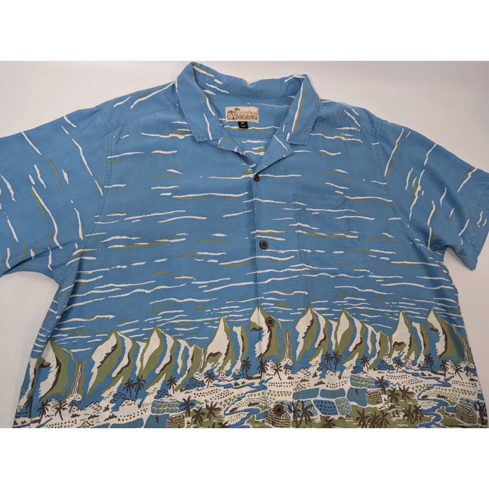 Patagonia VINTAGE Patagonia Pataloha Limited Edition 2019 Hawaiian S/S Button Camp Shirt 2XL Blue Womens/Men? Size US XXL / EU 58 / 5 - 2 Thumbnail