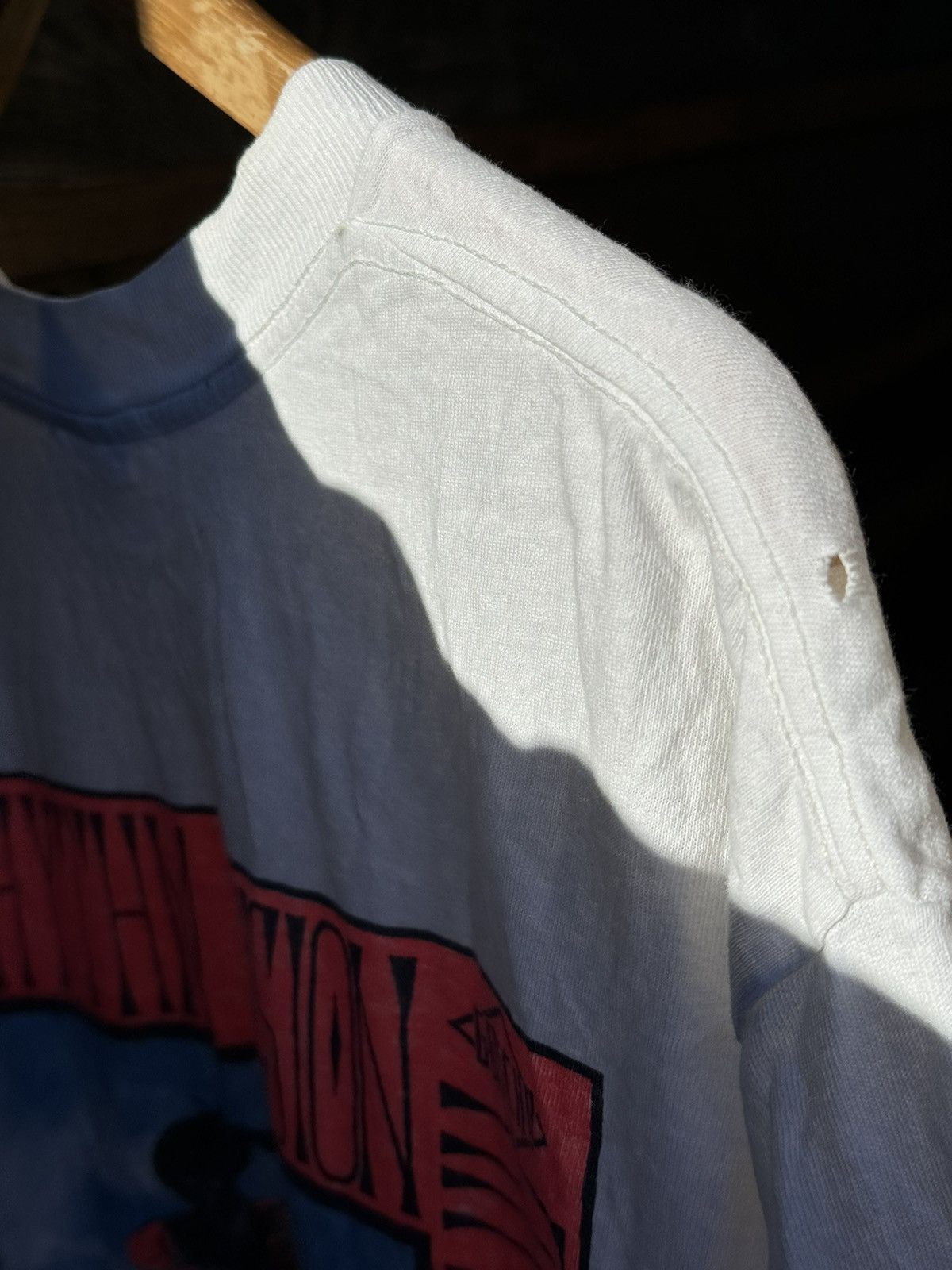 Gotcha × Vintage 1991 Gotcha Rhythm Division vintage white surf tee t-shirt Size US XL / EU 56 / 4 - 12 Thumbnail