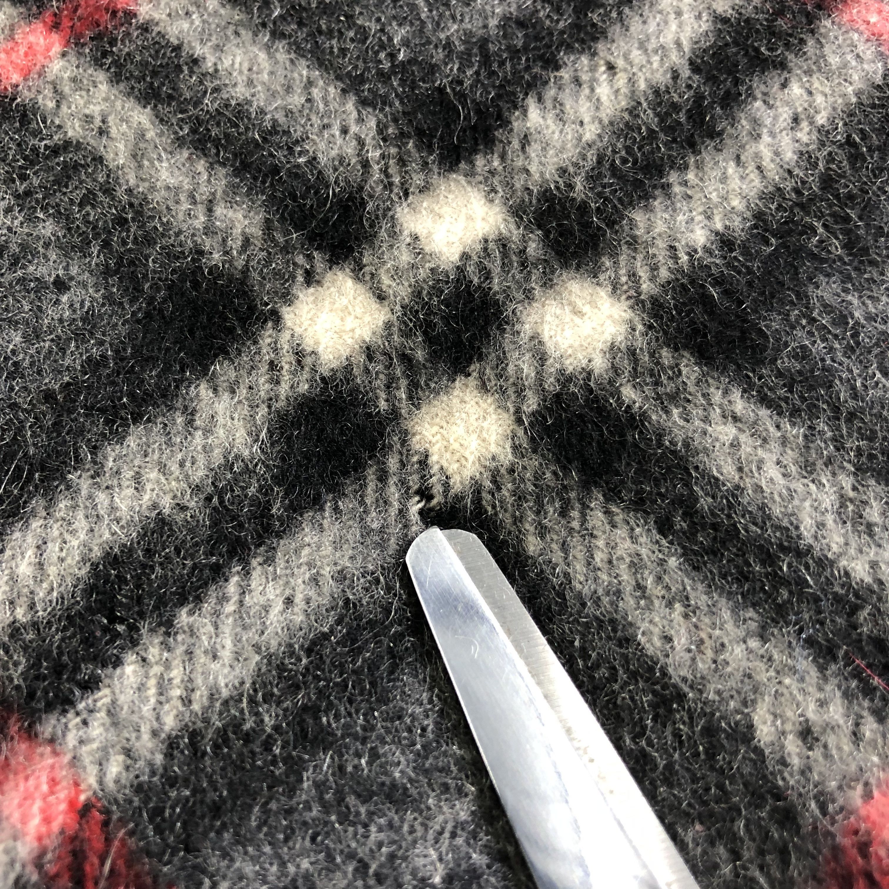 Burberry Burberrys Cashmere Scarf Muffler Neckwear V2606 Size ONE SIZE - 11 Thumbnail