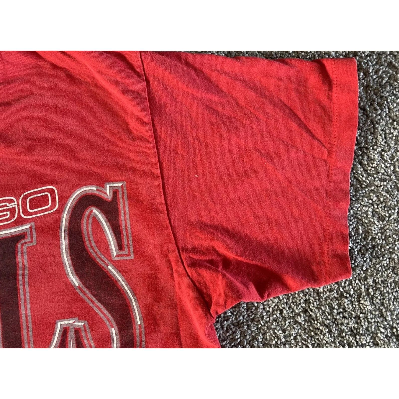 Logo 7 VINTAGE Logo 7 T Shirt Mens Large Red NBA Chicago Bulls Single Stitch Shirt Mens L Red 1990s Bulls Logo 7 Size US L / EU 52-54 / 3 - 7 Thumbnail