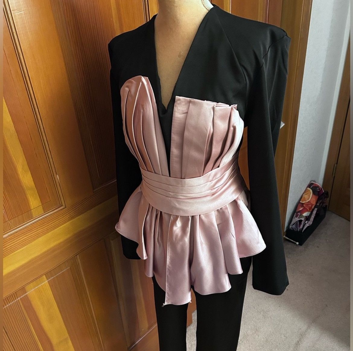 Designer × Other NWT, Lavishly Paris Women’s Couture Designer Suit Set. Size M / US 6-8 / IT 42-44 - 16 Thumbnail